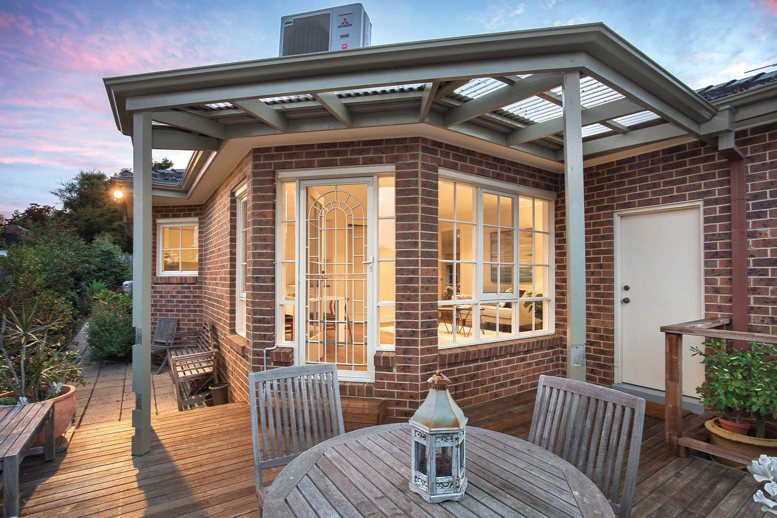 16/17 Marshall Avenue, Kew, VIC