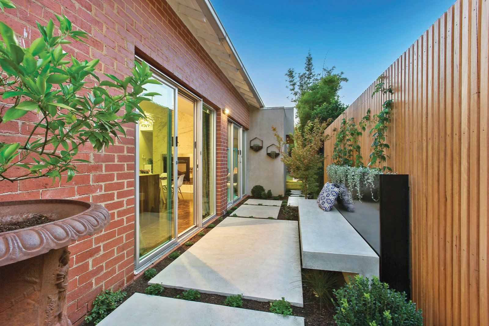 3 Bowen Street, Kew, VIC