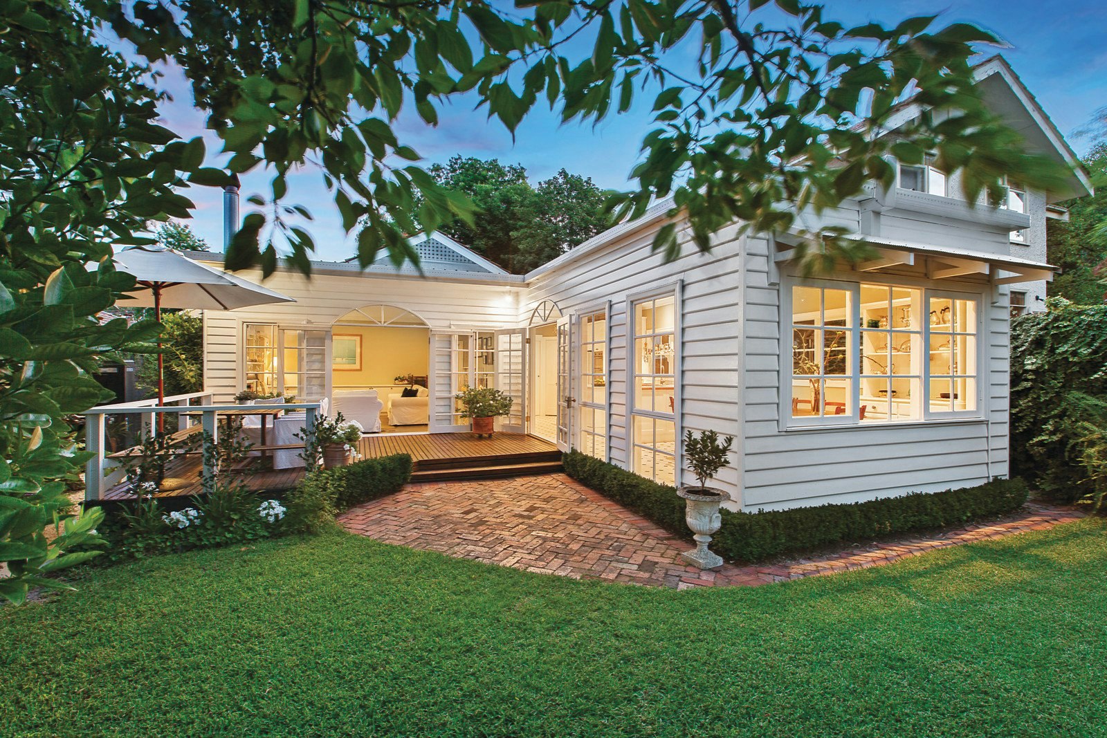 89 Prospect Hill Road, Camberwell, VIC