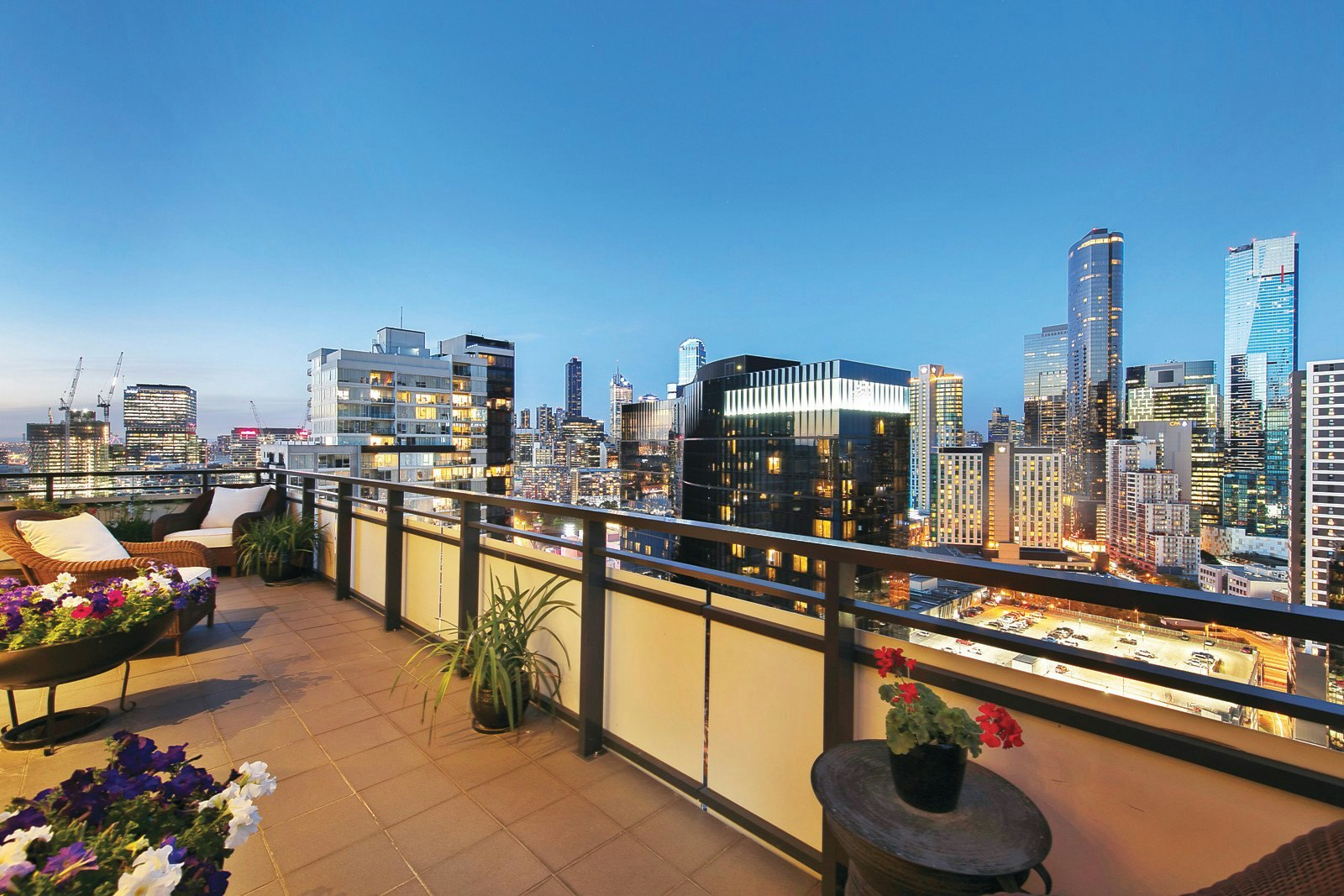 2703/80 Clarendon Street, Southbank, VIC