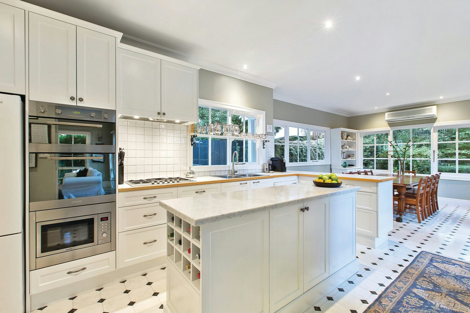 89 Prospect Hill Road, Camberwell, VIC