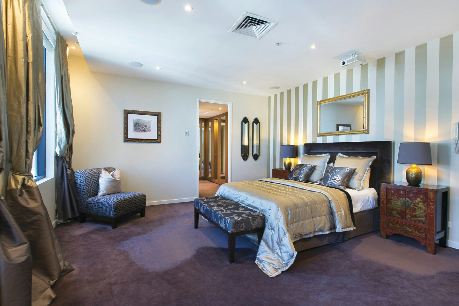 2703/80 Clarendon Street, Southbank, VIC