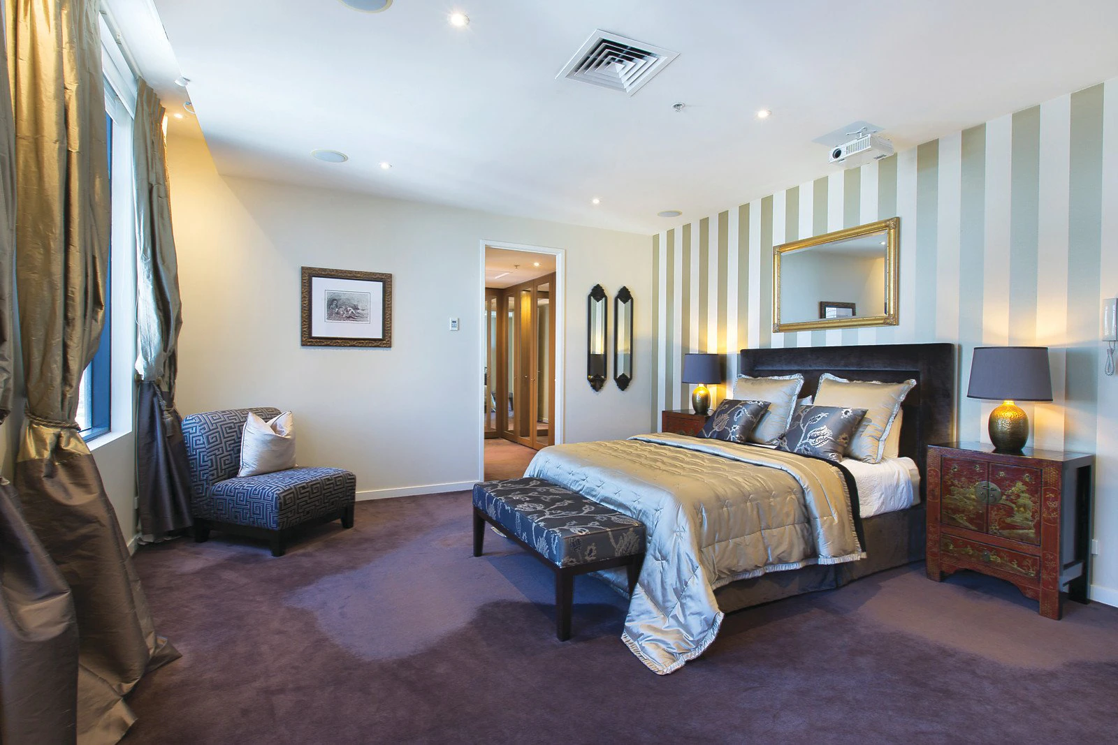 2703/80 Clarendon Street, Southbank, VIC