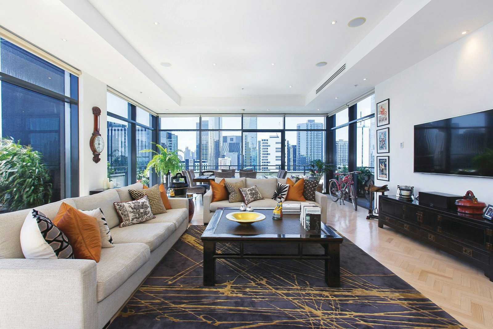 2703/80 Clarendon Street, Southbank, VIC