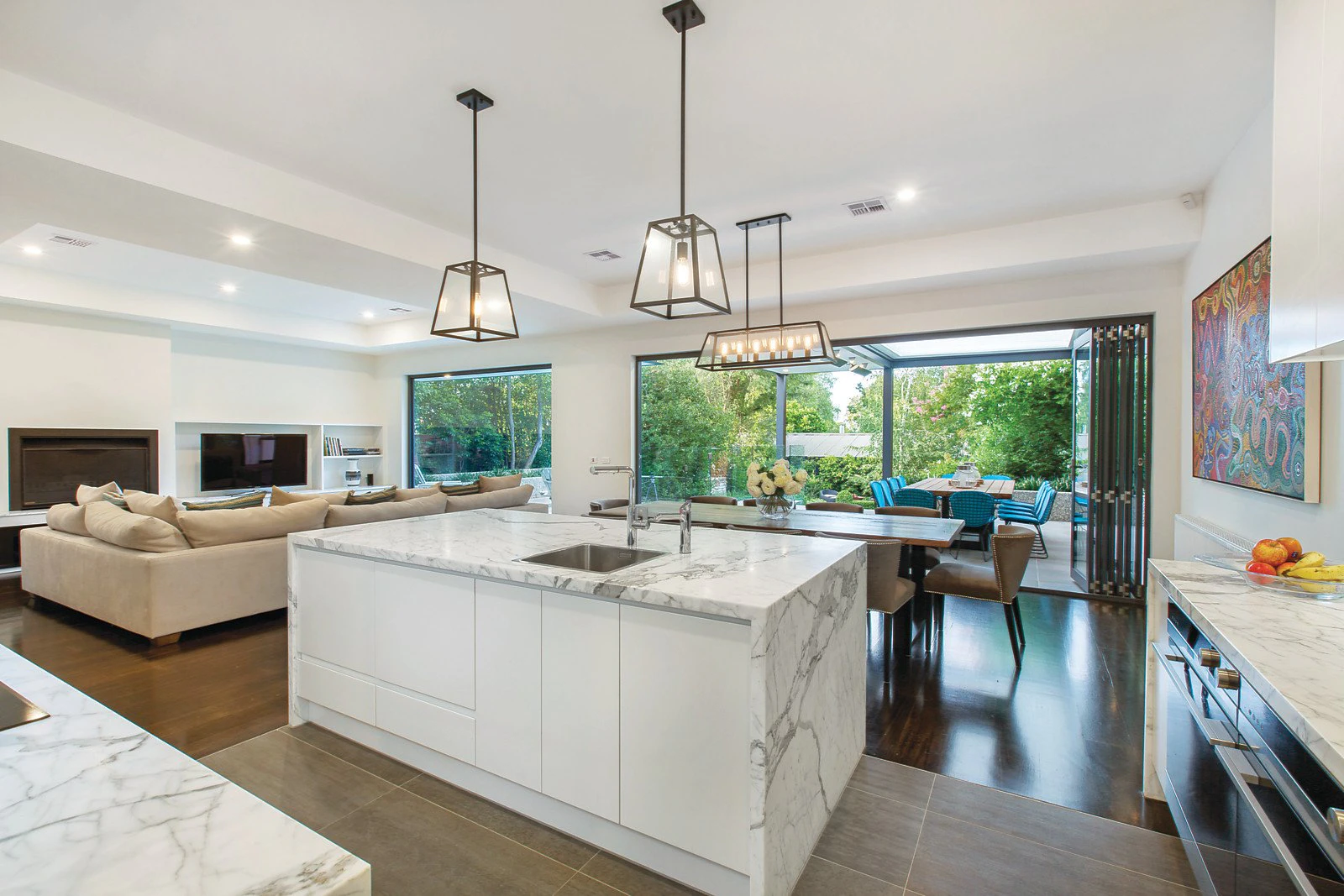 37a Kent Road, Surrey Hills, VIC