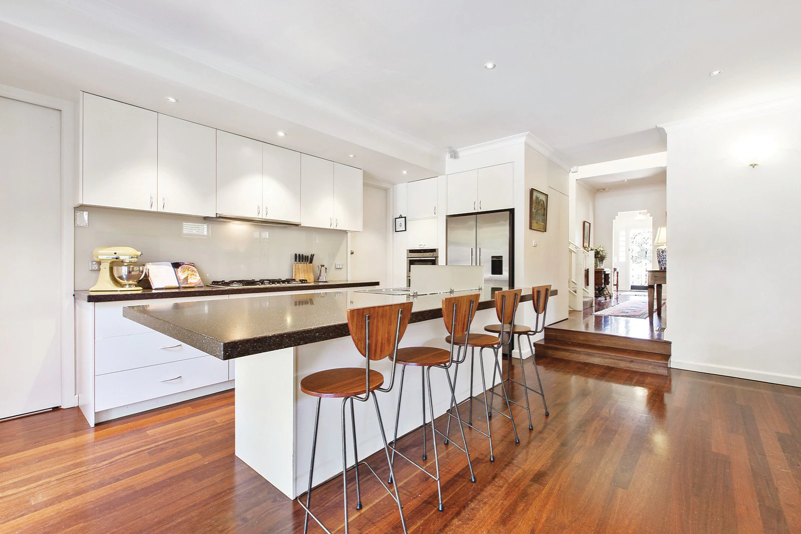 7 Aisbett Avenue, Camberwell, VIC