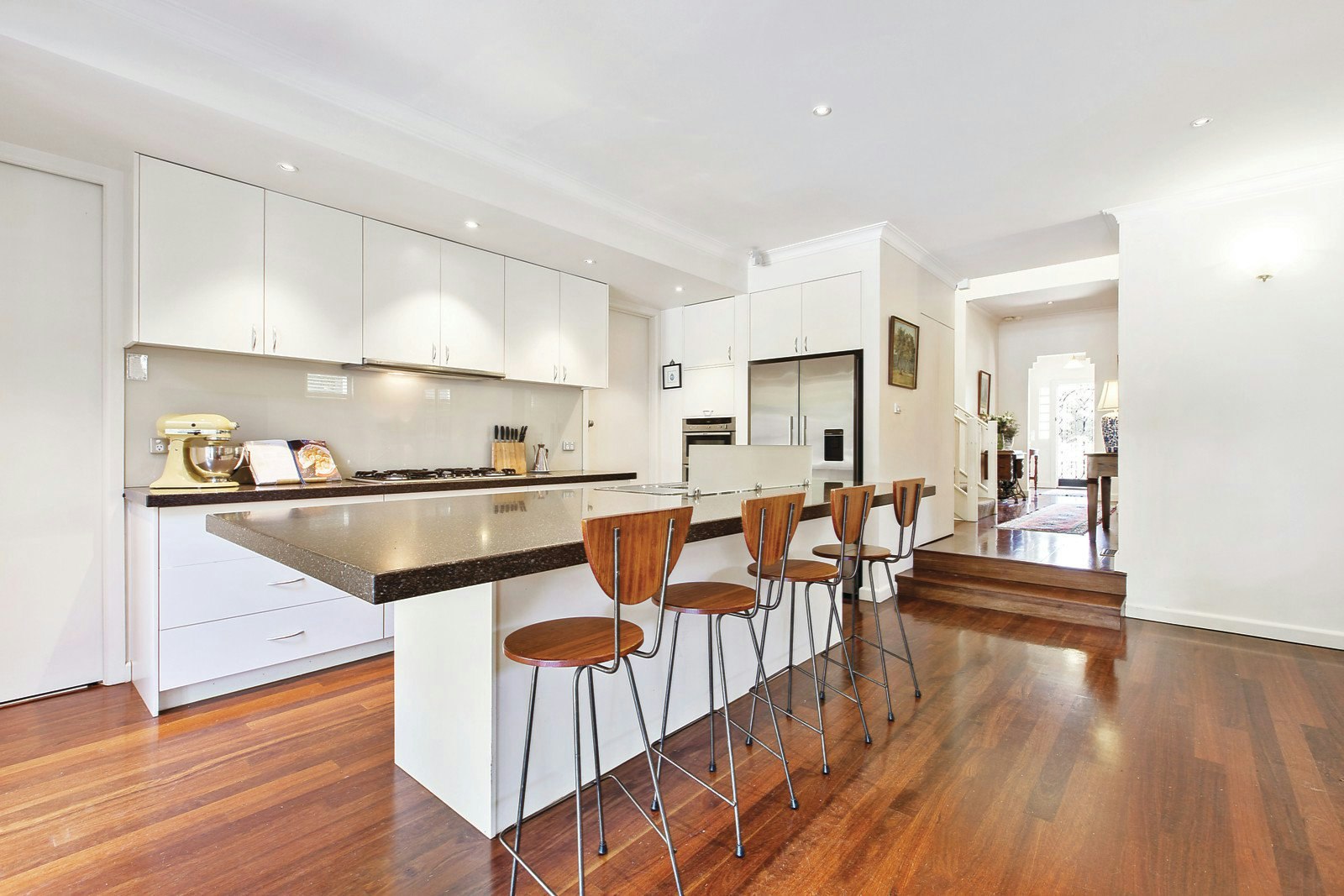 7 Aisbett Avenue, Camberwell, VIC