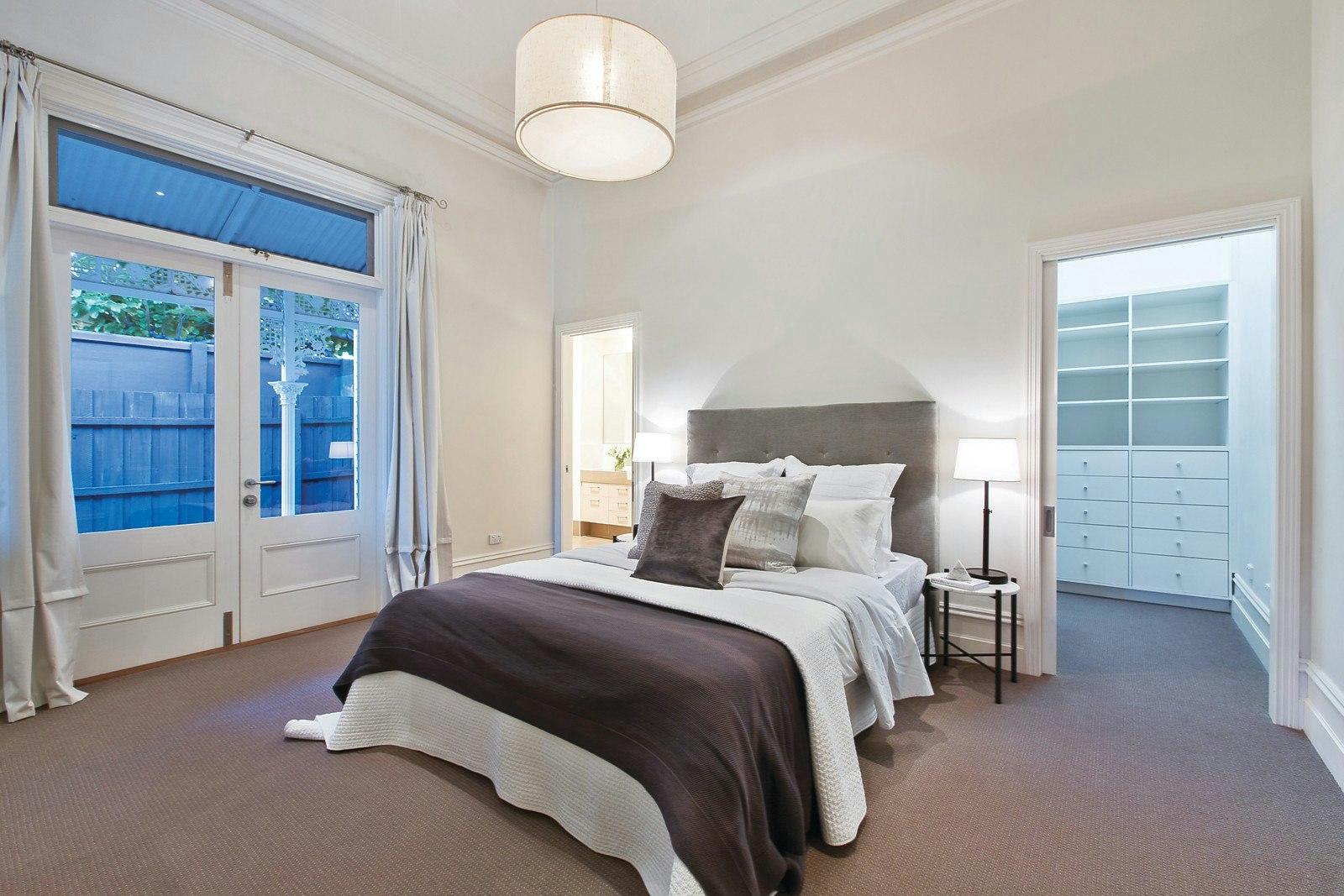 13 Emo Road, Malvern East, VIC