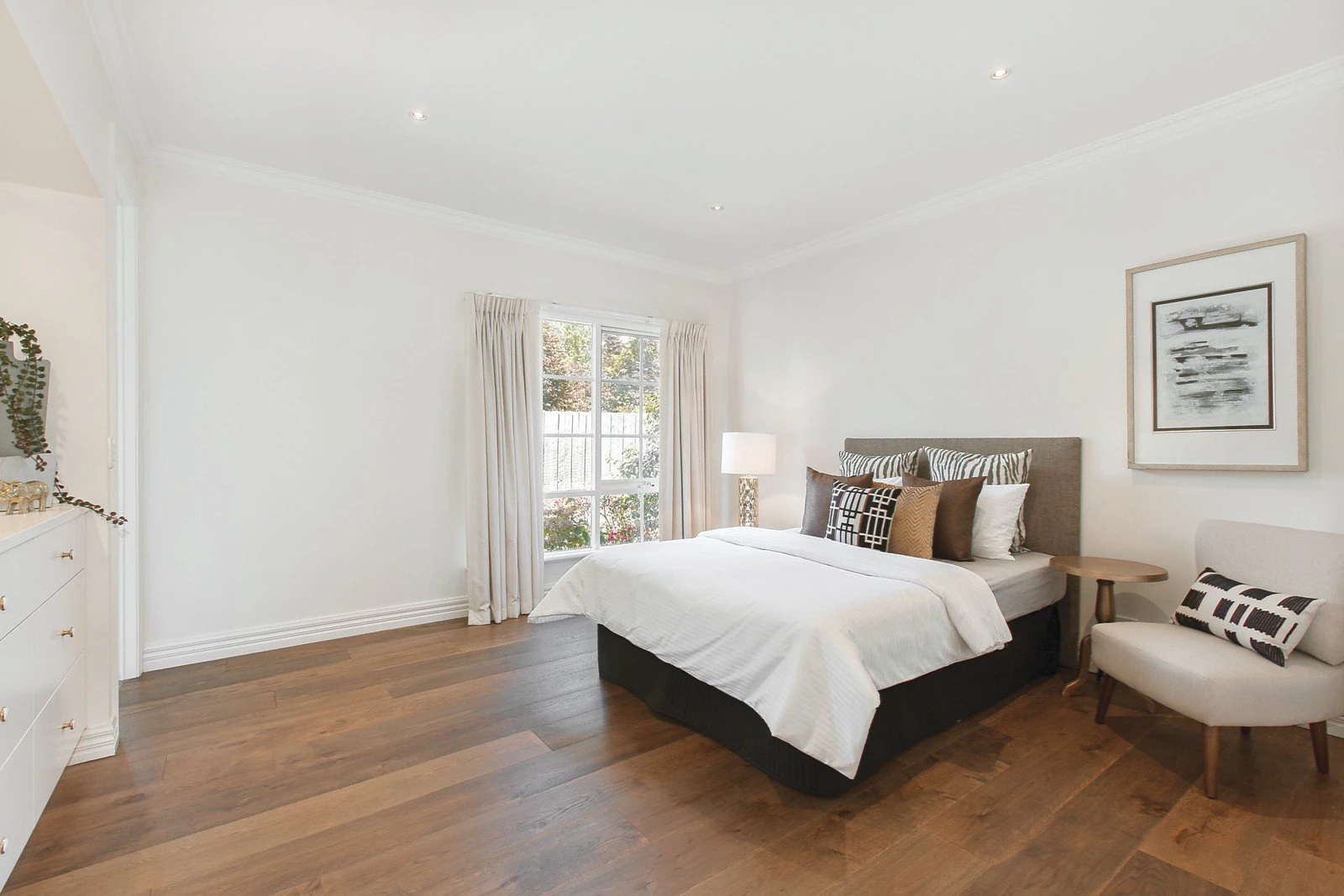 16/17 Marshall Avenue, Kew, VIC