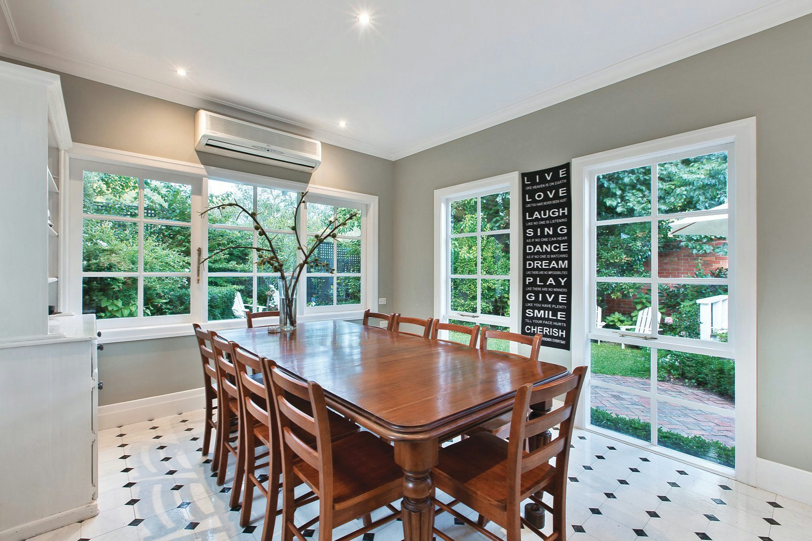 89 Prospect Hill Road, Camberwell, VIC