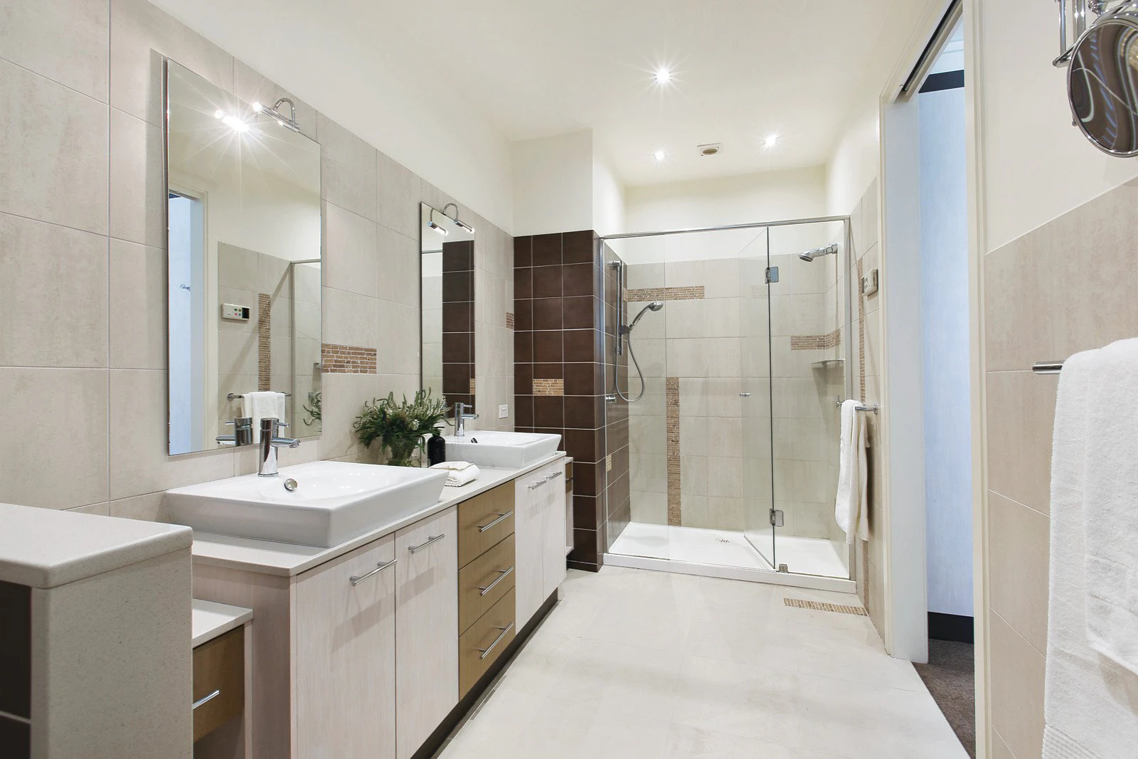 1A Britten Street, Glen Iris, VIC