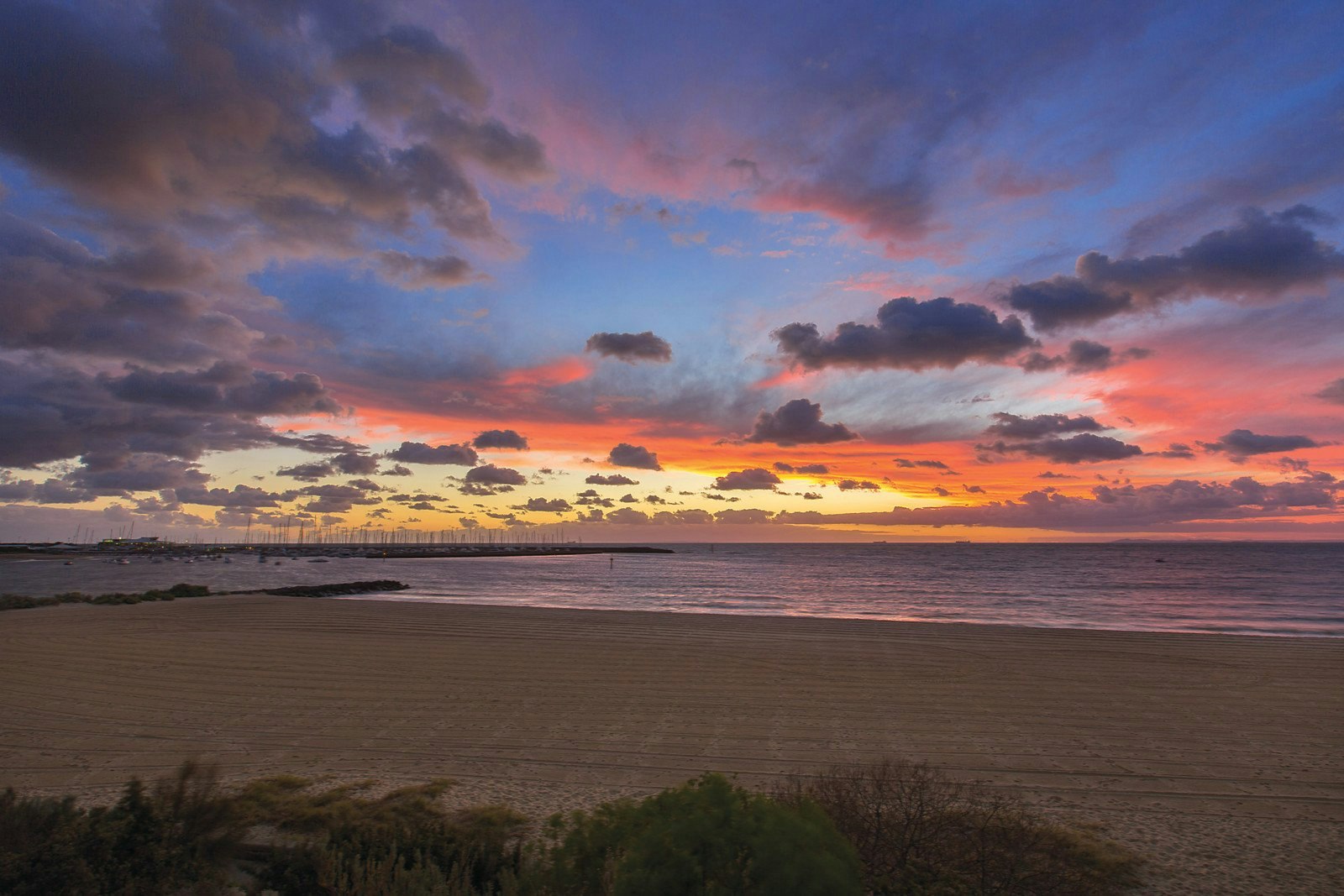 48 Beach Road, Hampton, VIC