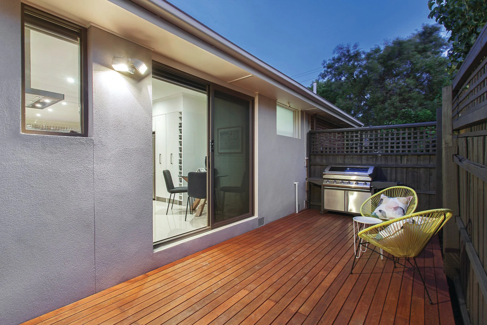 1/32 Broughton Road, Surrey Hills, VIC