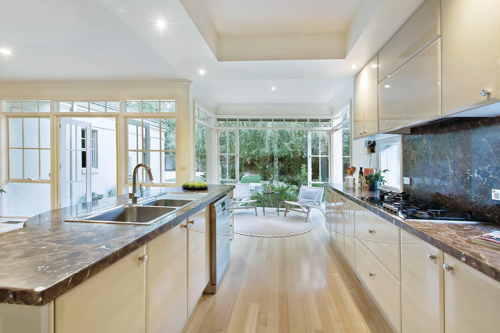 516 Burke Road, Camberwell, VIC