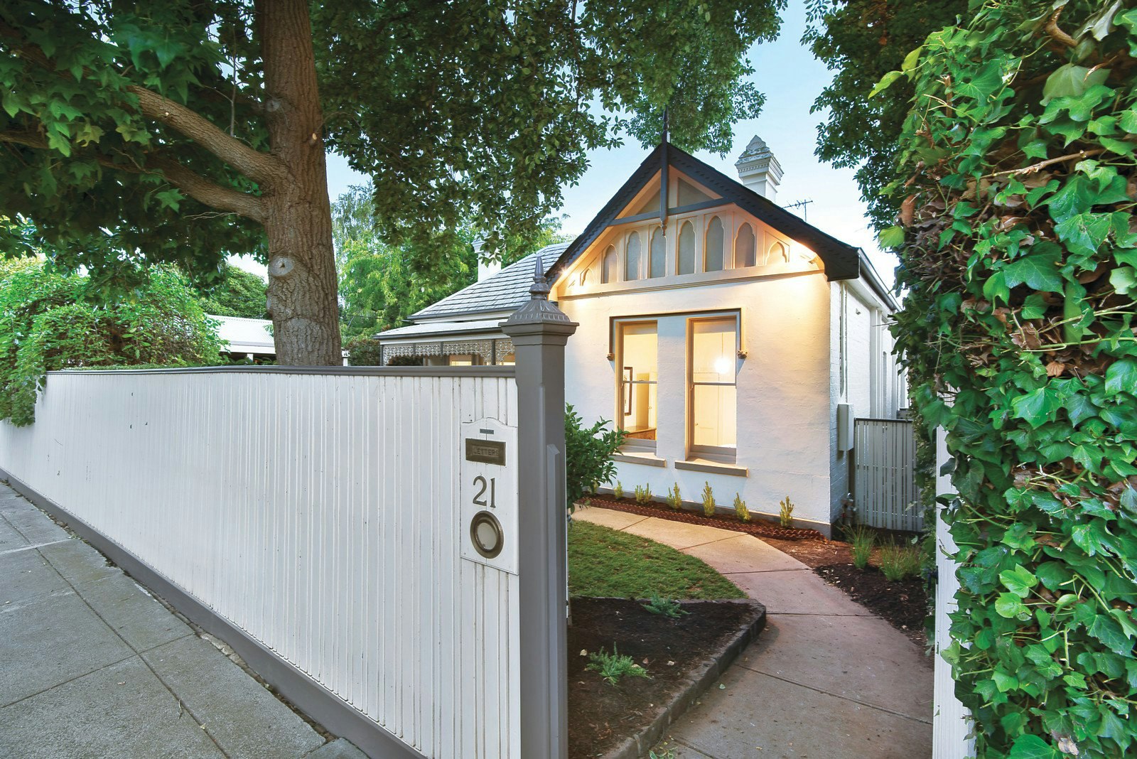 21 Dean Street, Kew, VIC