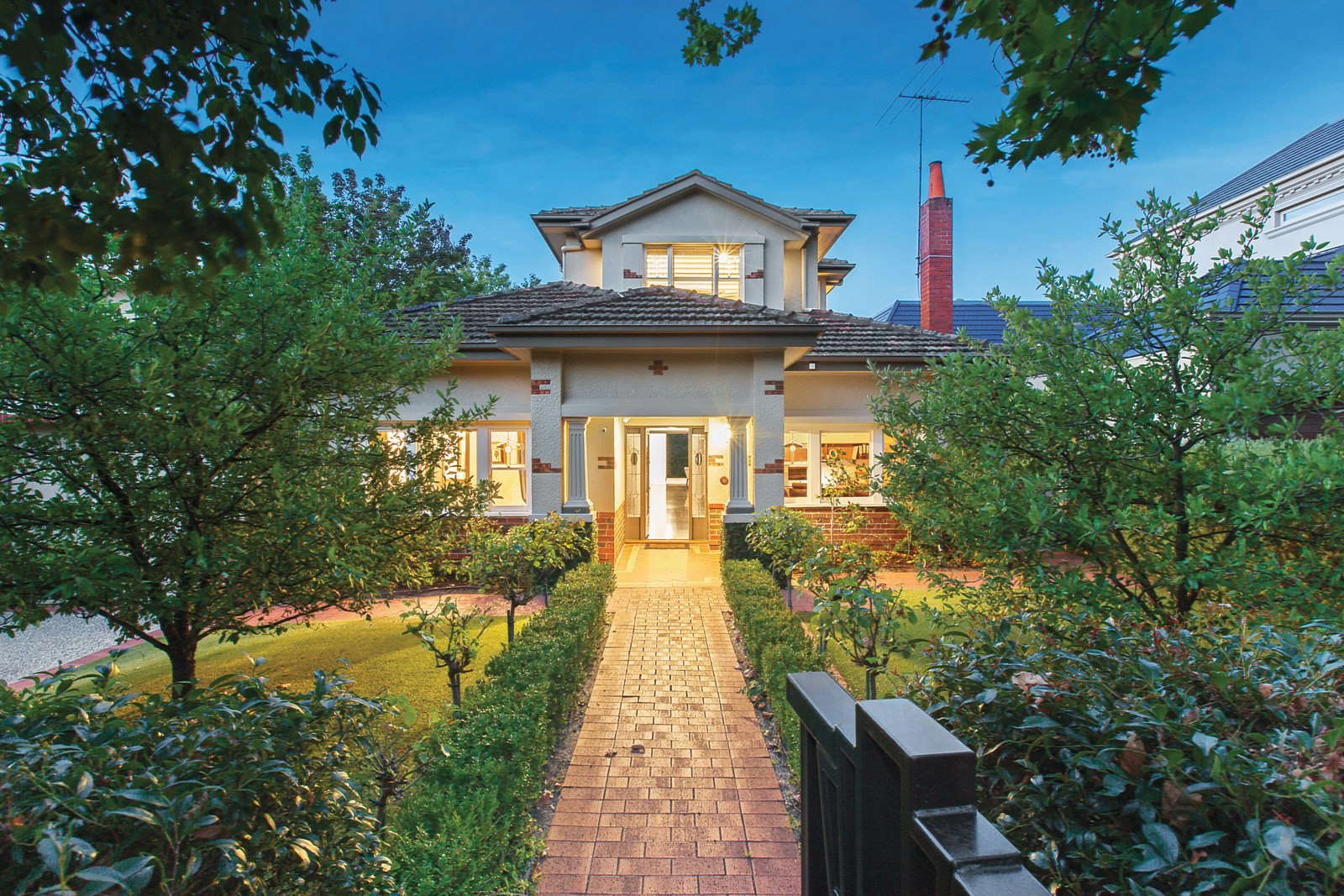 37a Kent Road, Surrey Hills, VIC