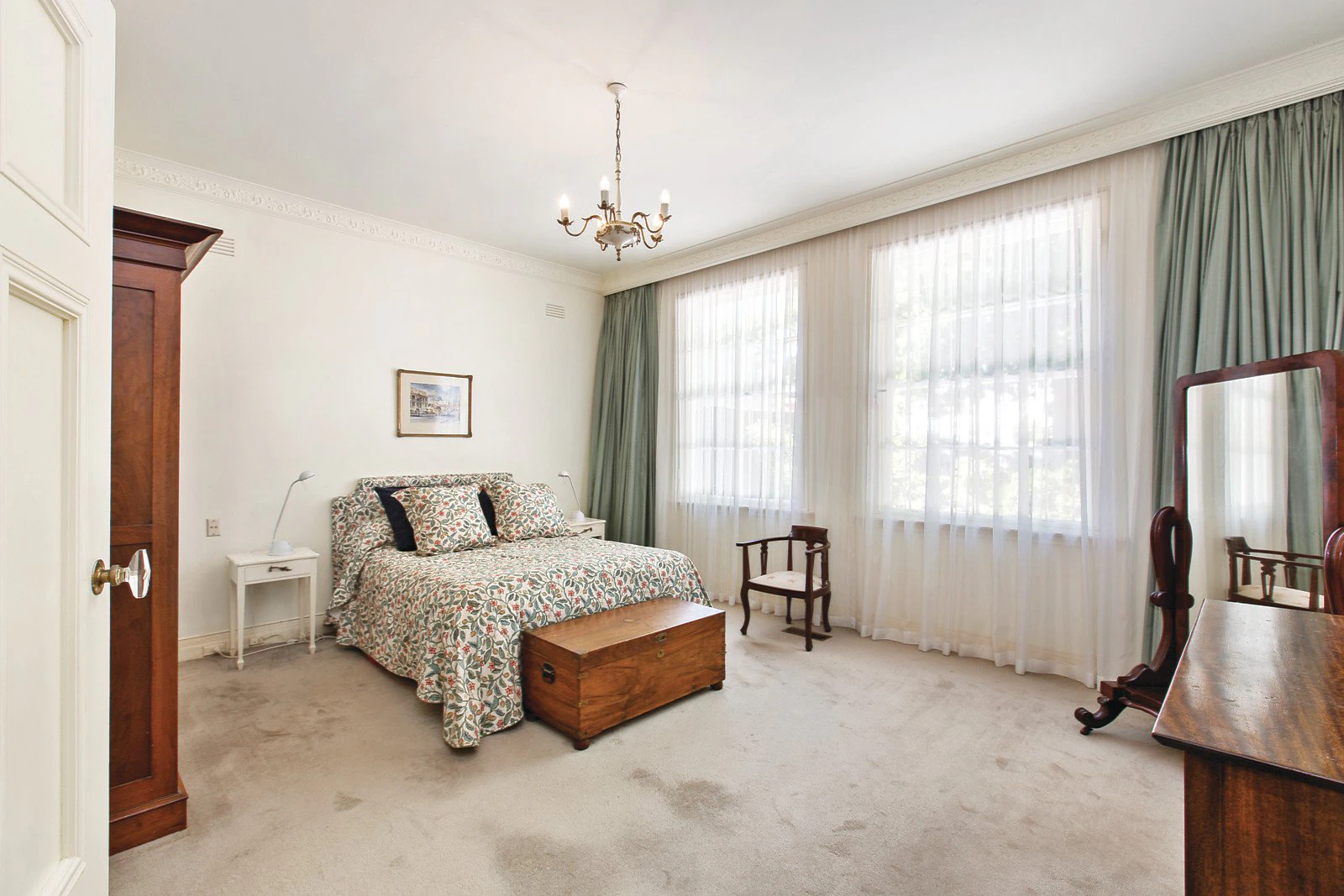 45 Monomeath Avenue, Canterbury, VIC