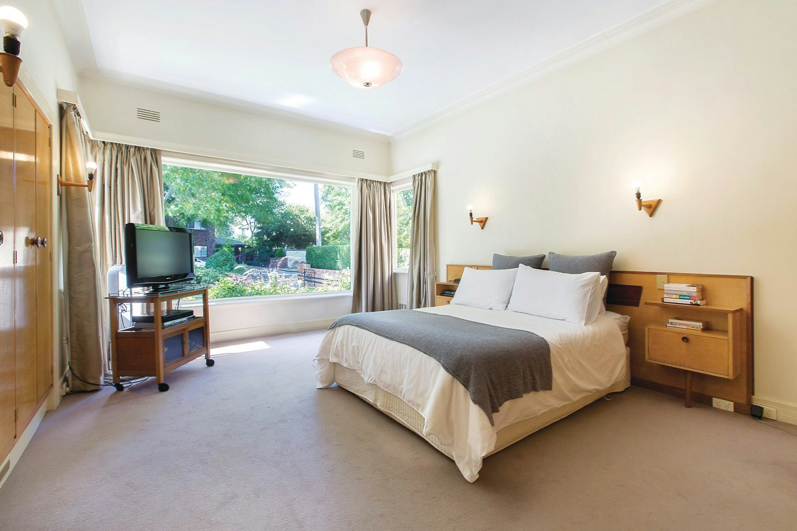 21 Fellows Street, Kew, VIC