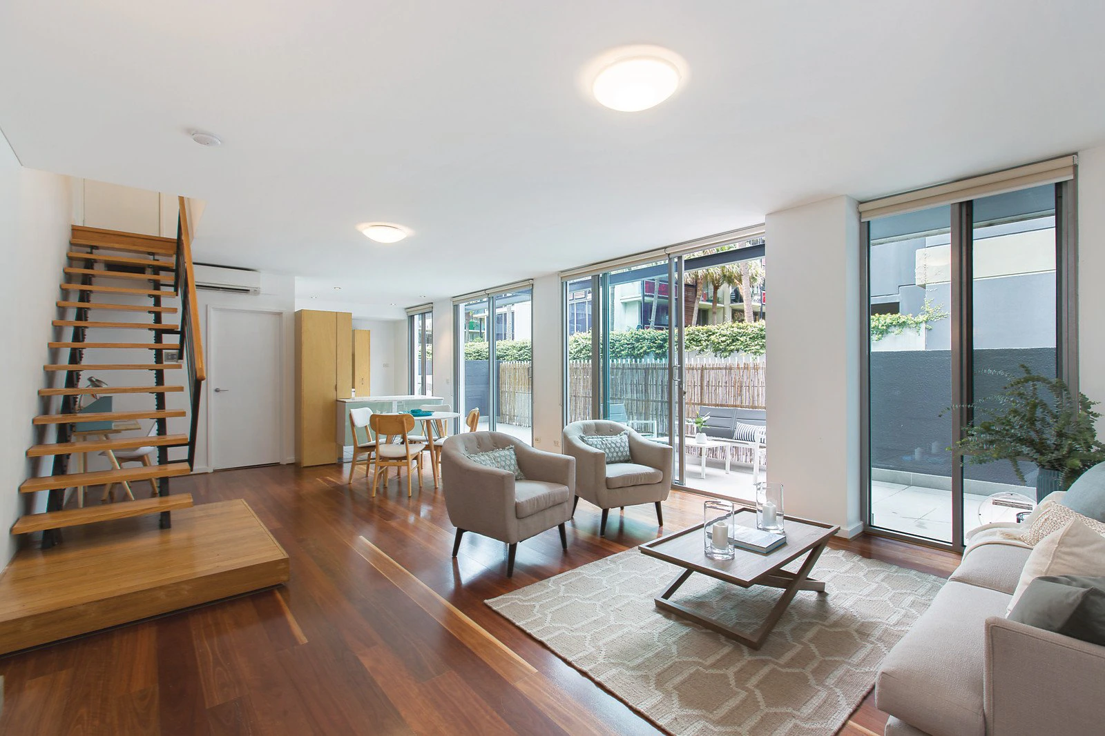 8/50 Johnston Street, Port Melbourne, VIC