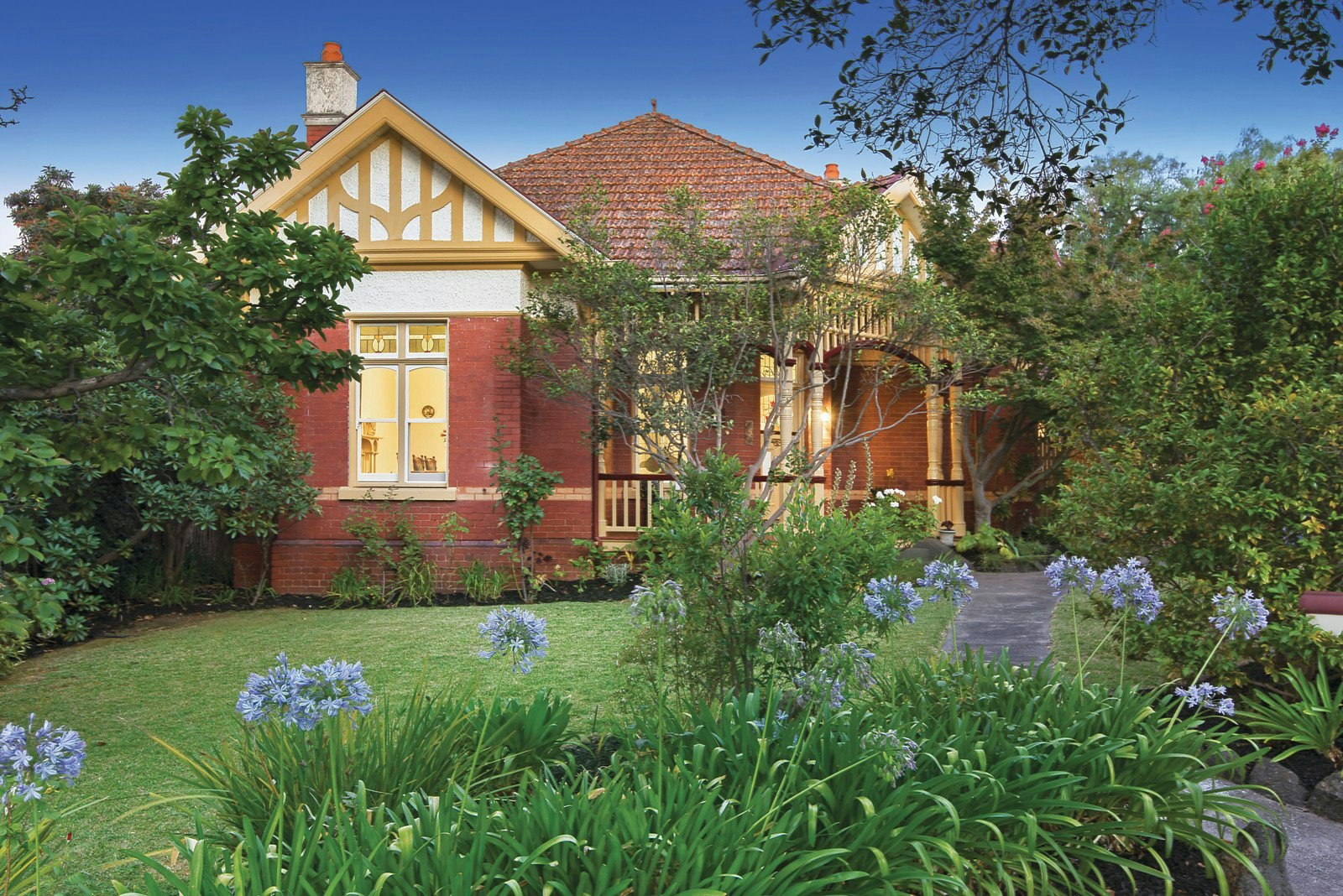 9 Royal Crescent, Camberwell, VIC