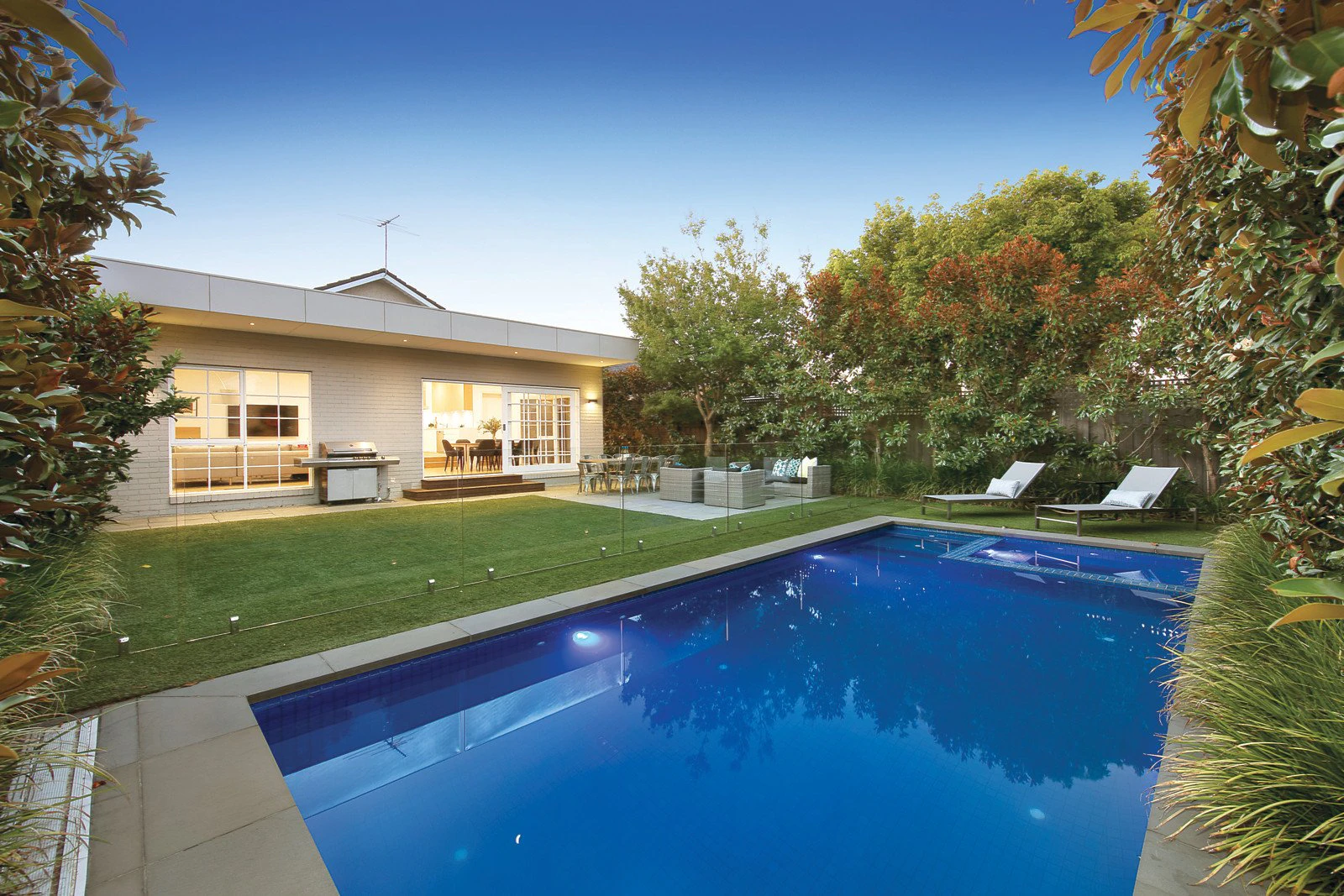 11 The Avenue, Malvern East, VIC