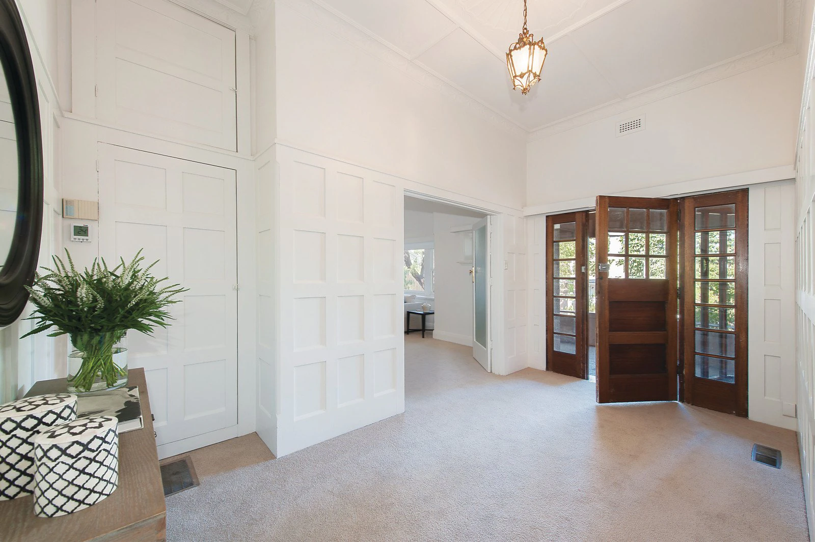 1 Ferncroft Avenue, Malvern East, VIC