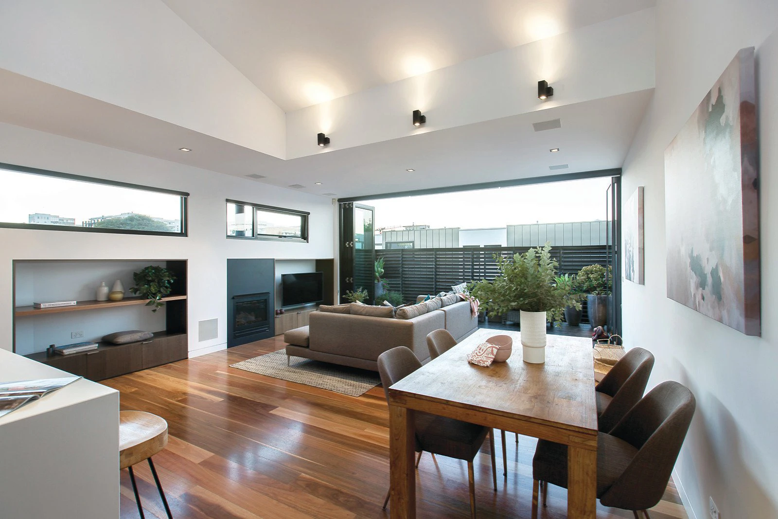 24 Drysdale Street, Port Melbourne, VIC
