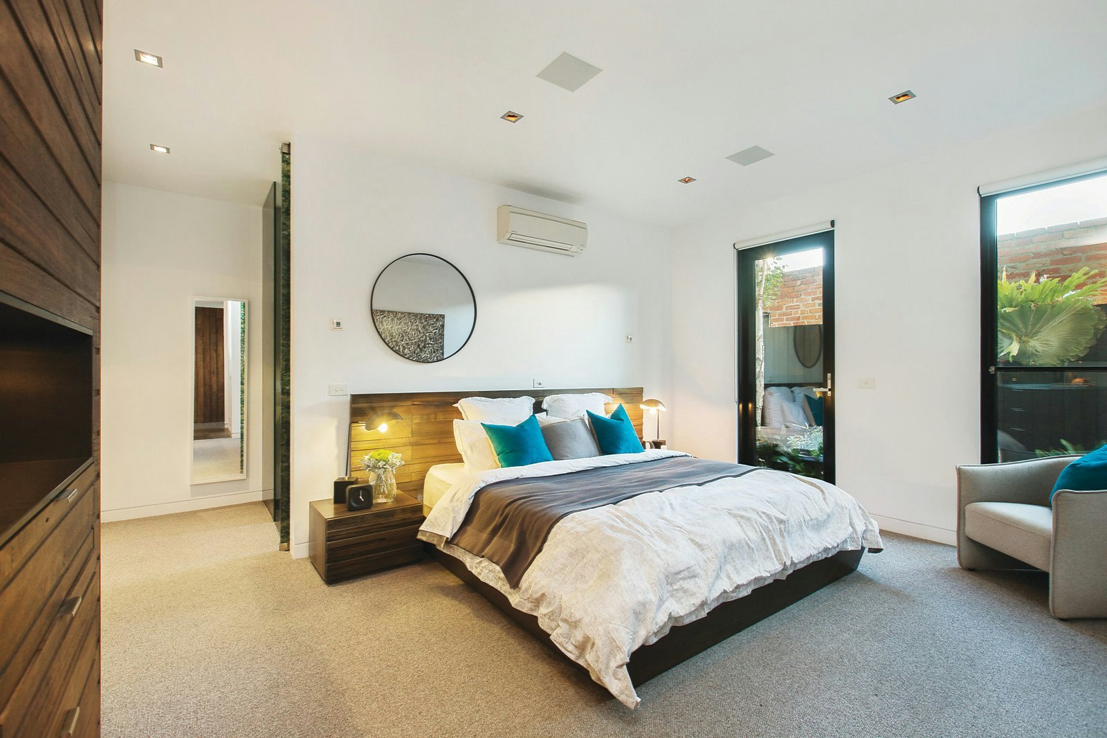 24 Drysdale Street, Port Melbourne, VIC