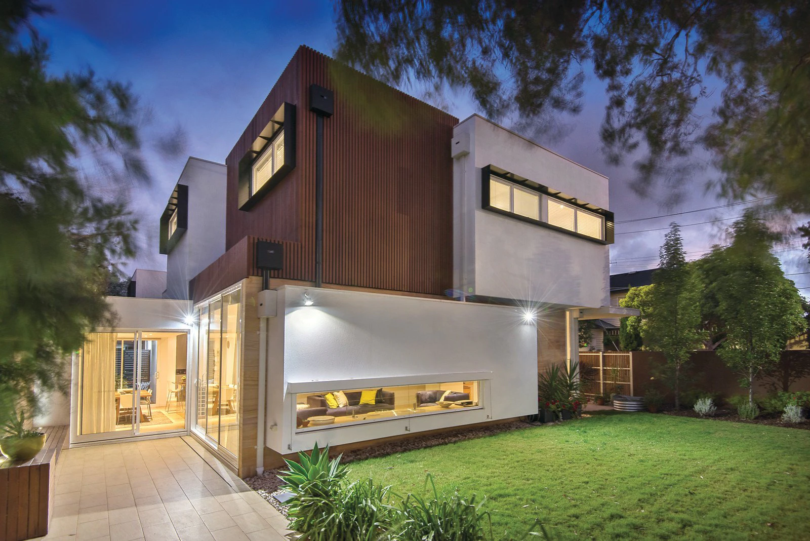 1a Raynes Park Road, Hampton, VIC
