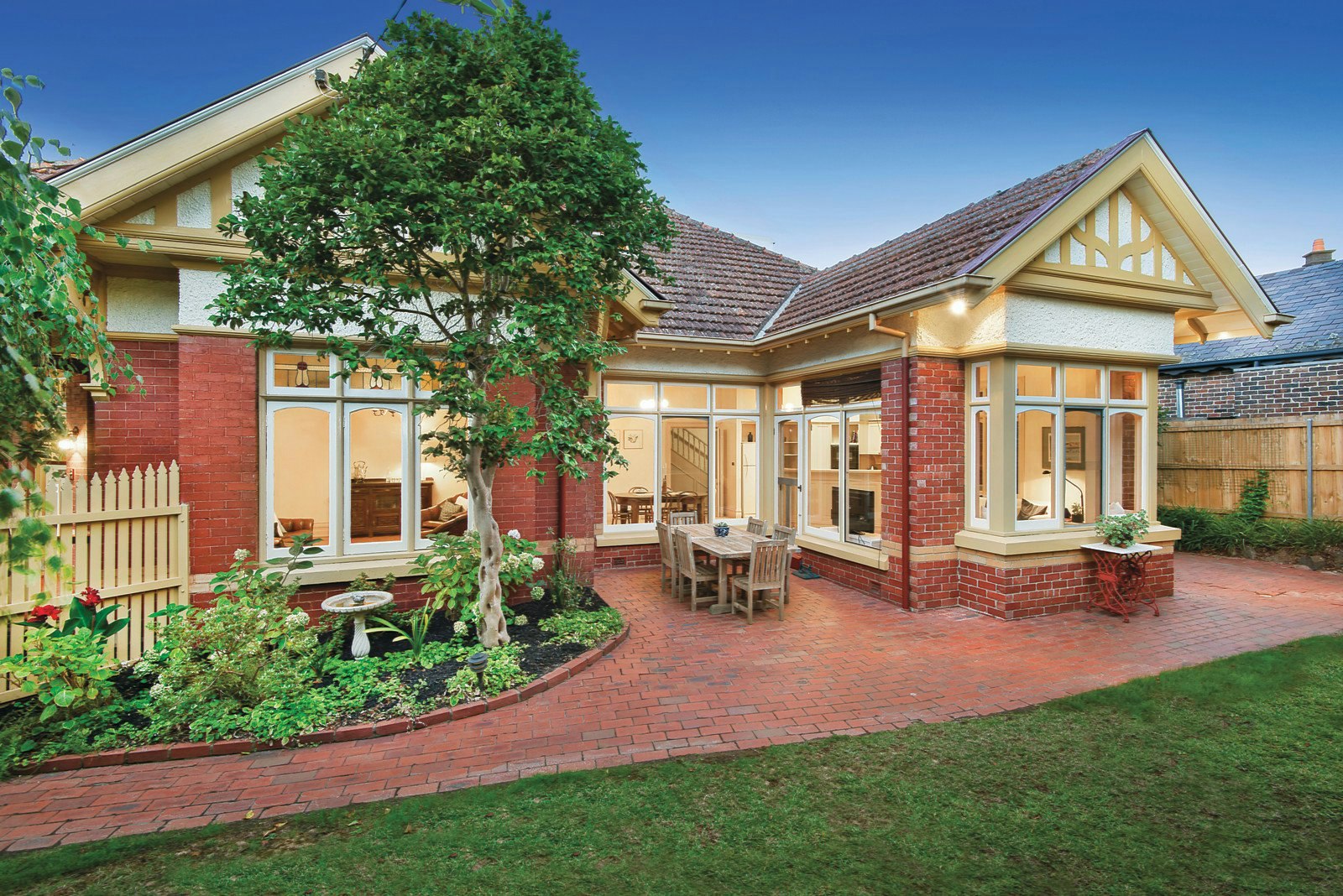 9 Royal Crescent, Camberwell, VIC