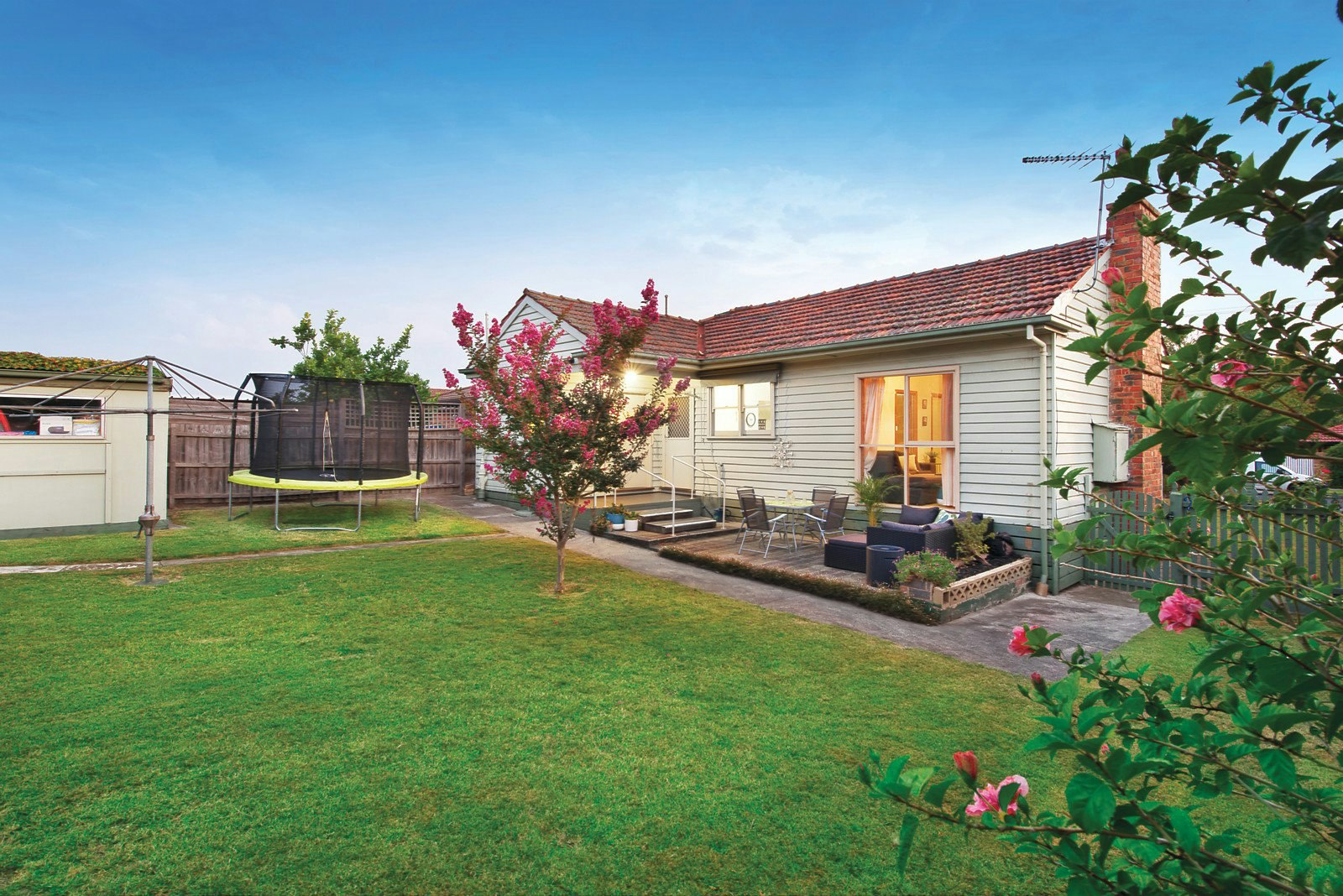 11 Stuart Avenue, Cheltenham, VIC