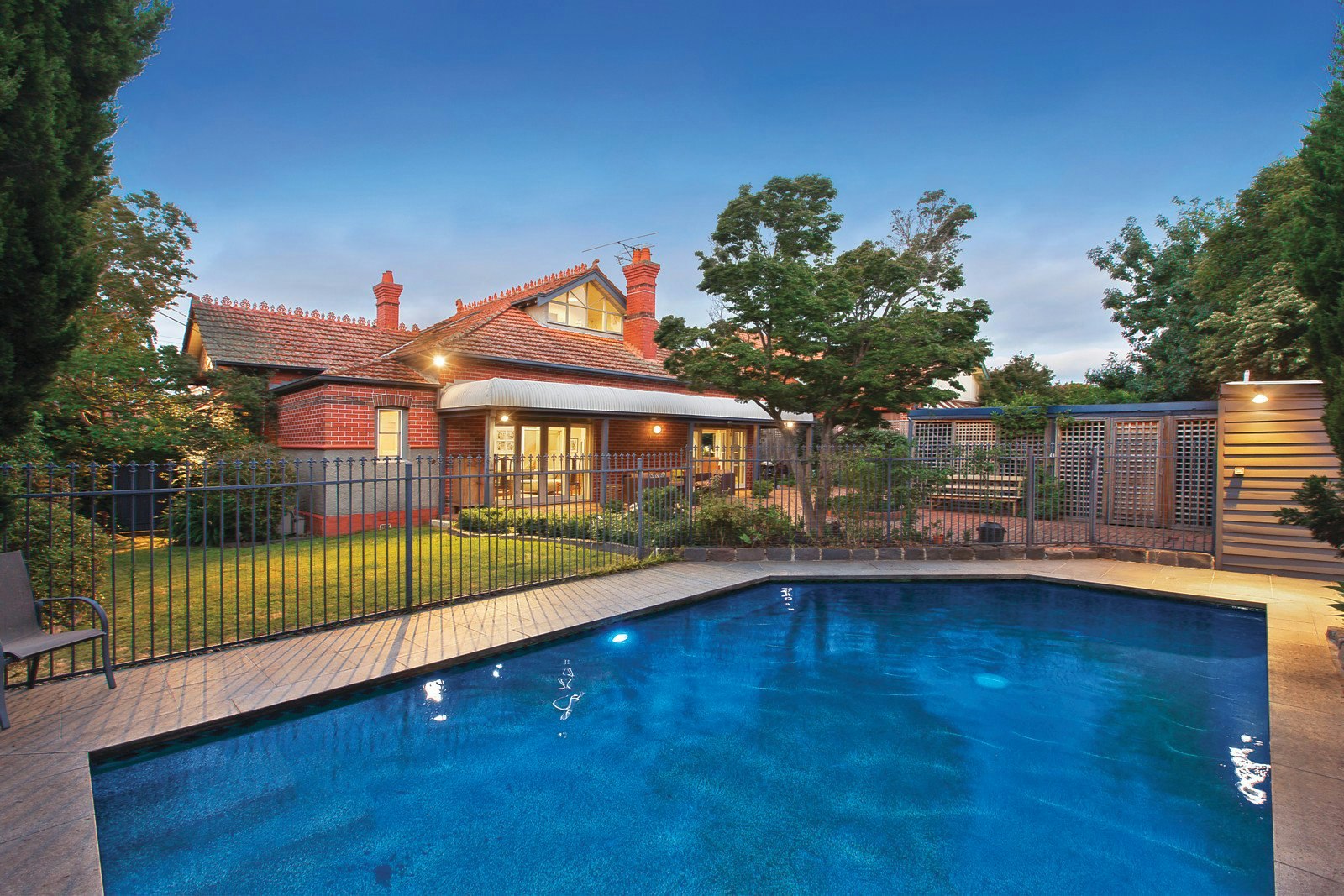 54 Wheatland Road, Malvern, VIC