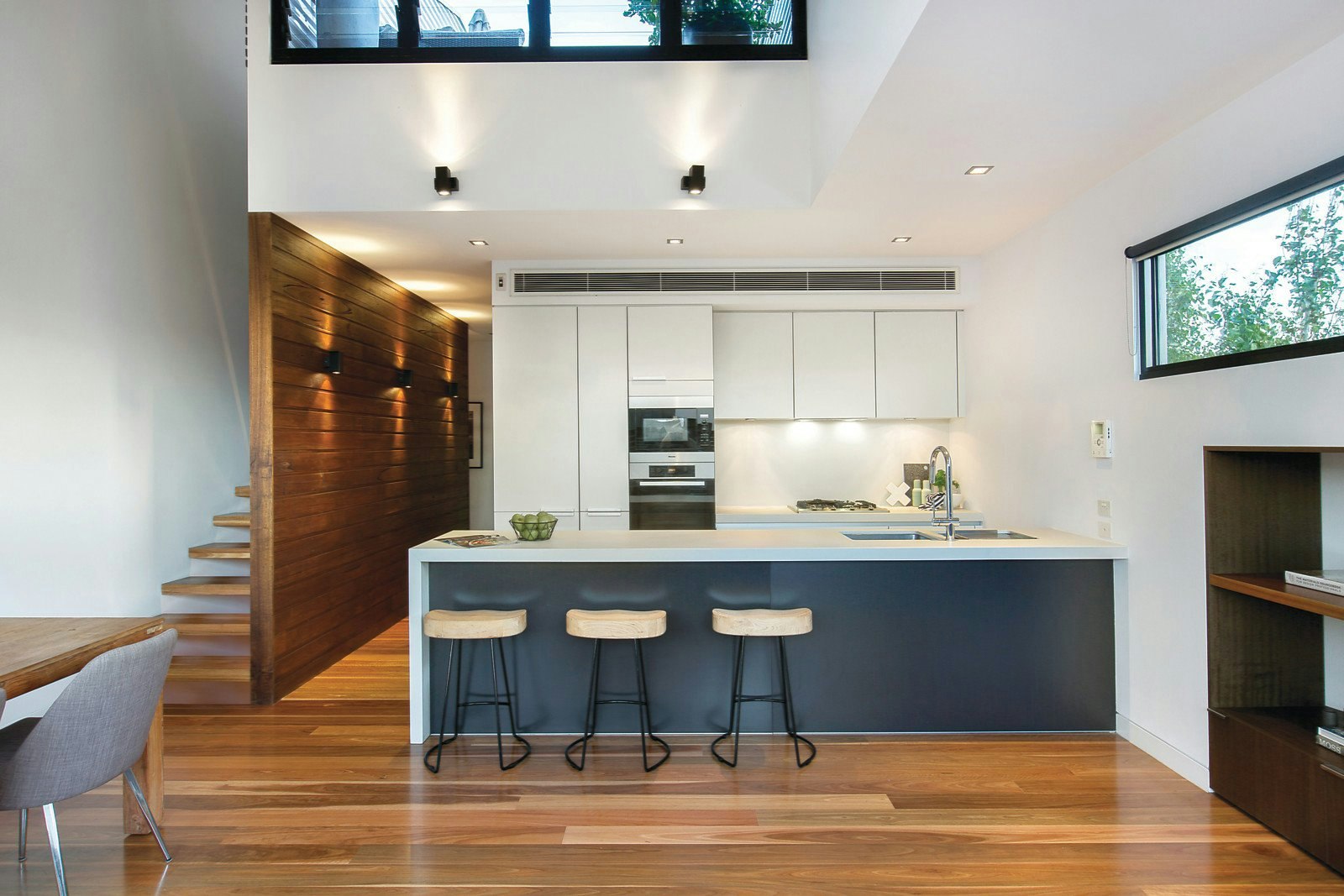 24 Drysdale Street, Port Melbourne, VIC