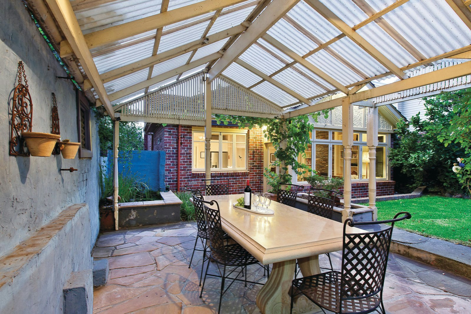 5 Graham Street, Surrey Hills, VIC