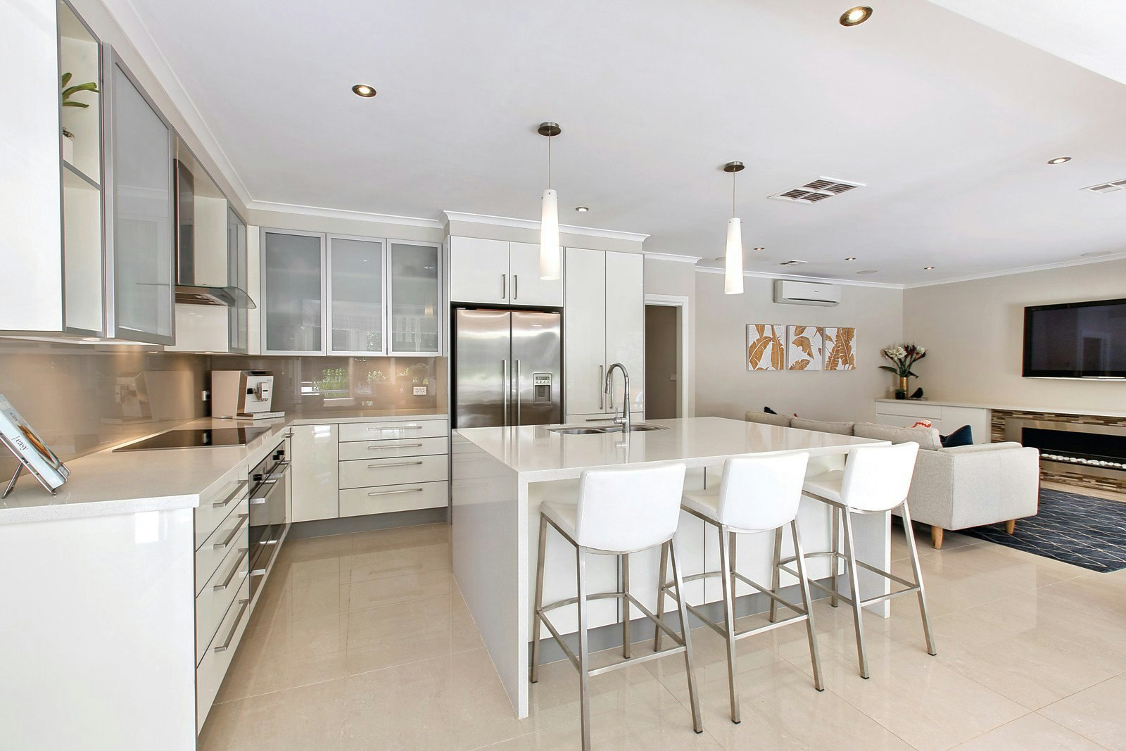 15 Laxdale Road, Camberwell, VIC