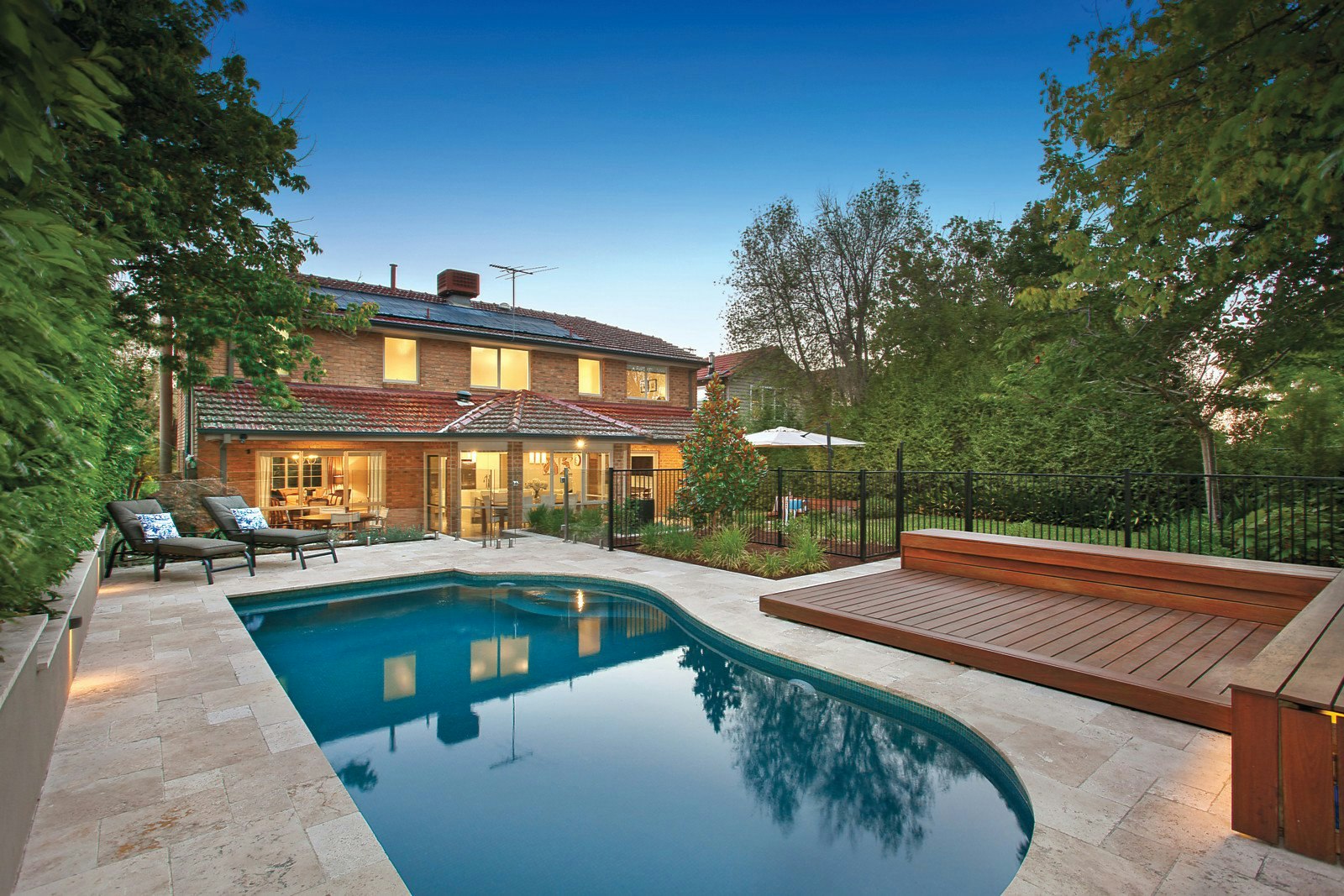 15 Laxdale Road, Camberwell, VIC