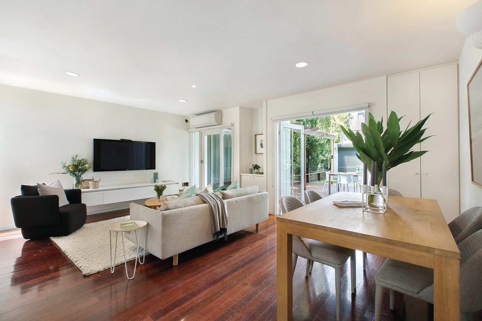 35 Highbury Grove, Prahran, VIC