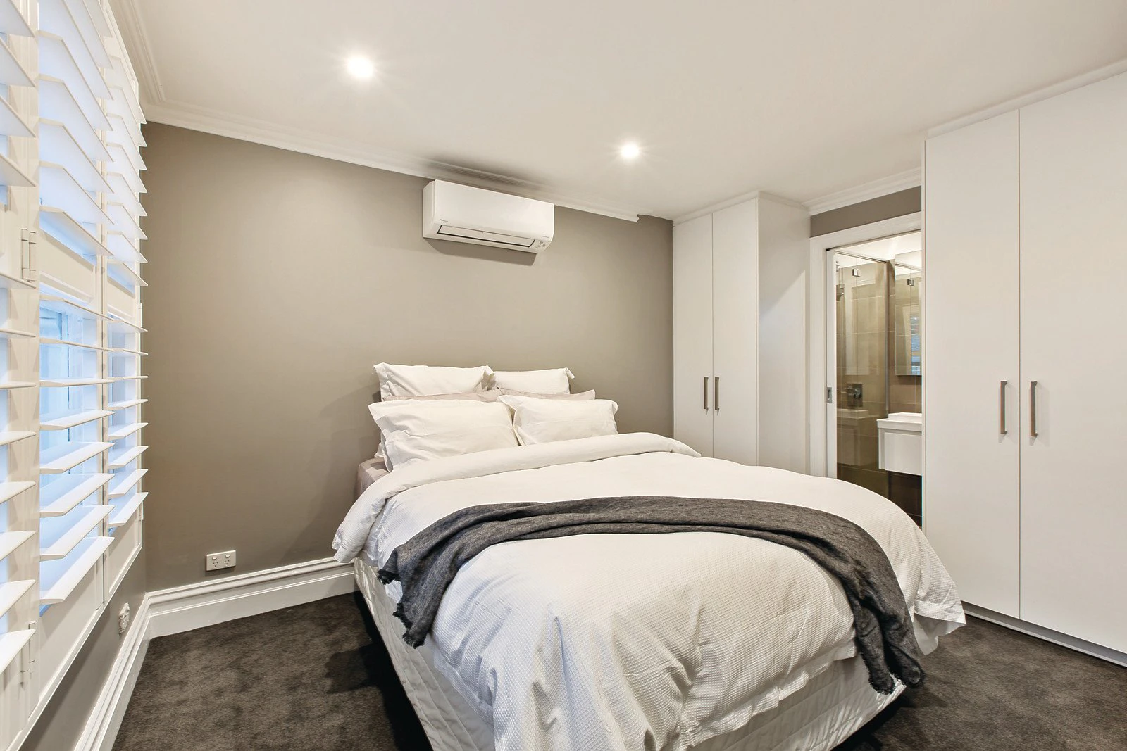100 Edgevale Road, Kew, VIC