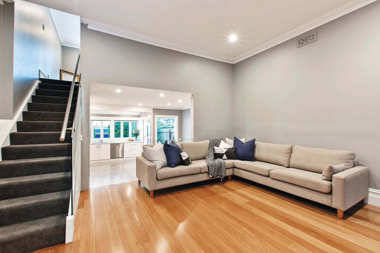 100 Edgevale Road, Kew, VIC