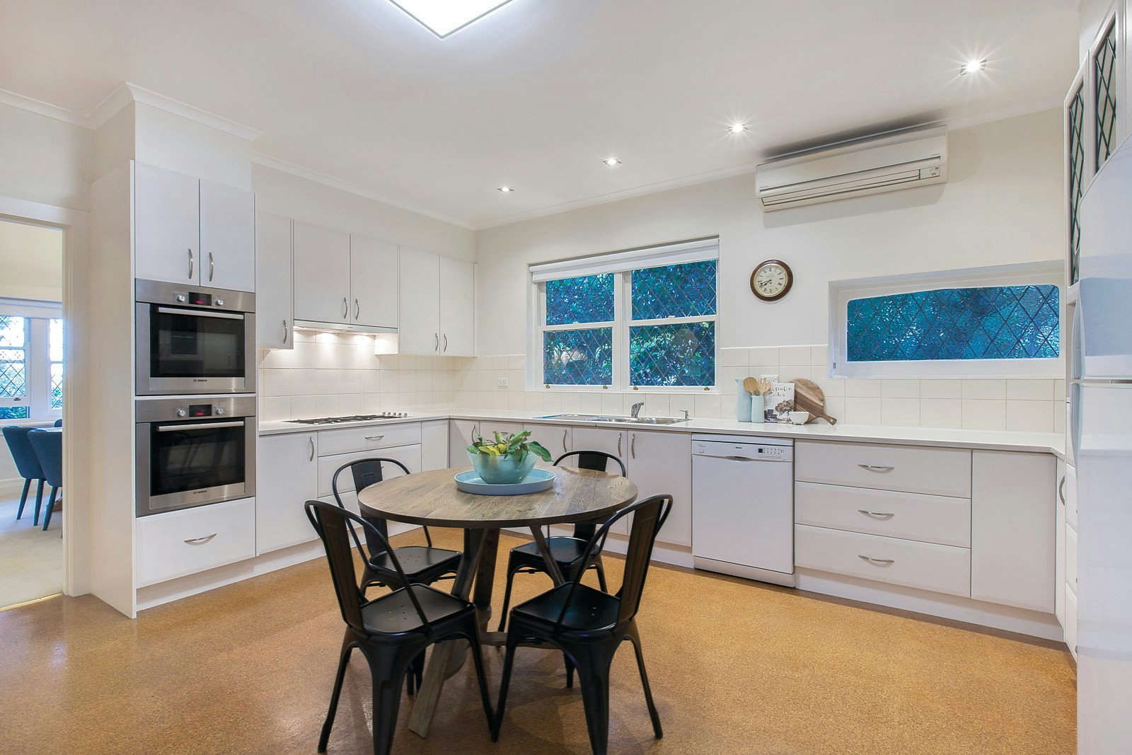 2 Lyric Grove, Camberwell, VIC