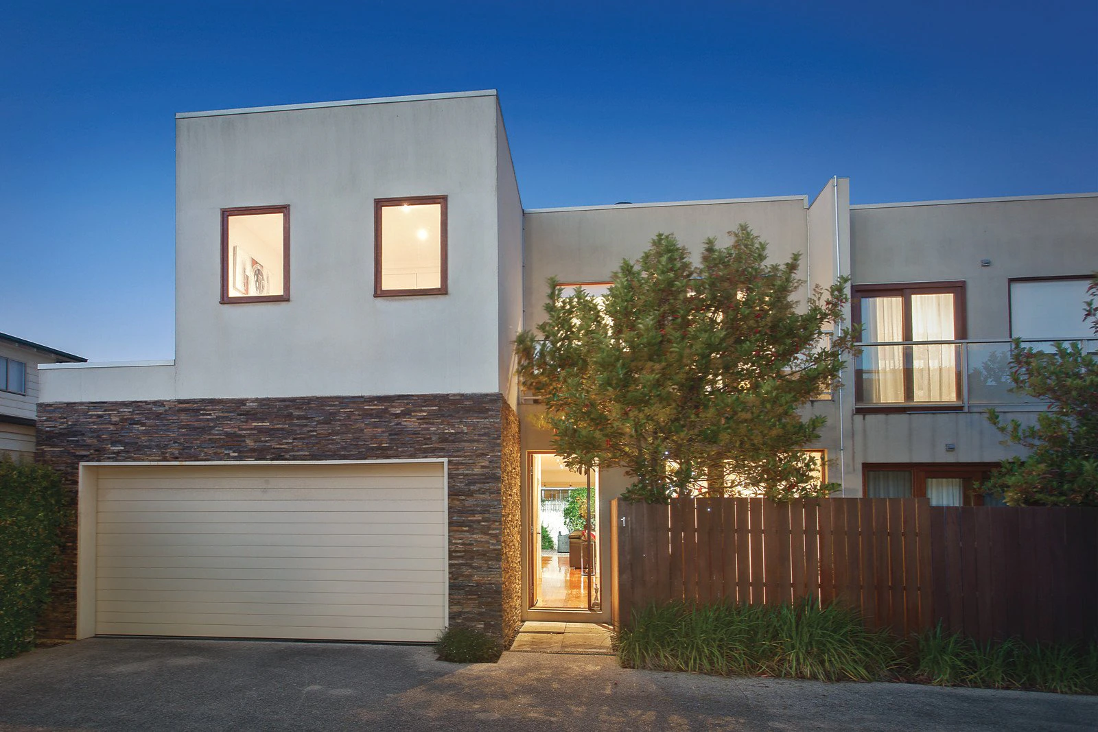 1/292 Tooronga Road, Glen Iris, VIC