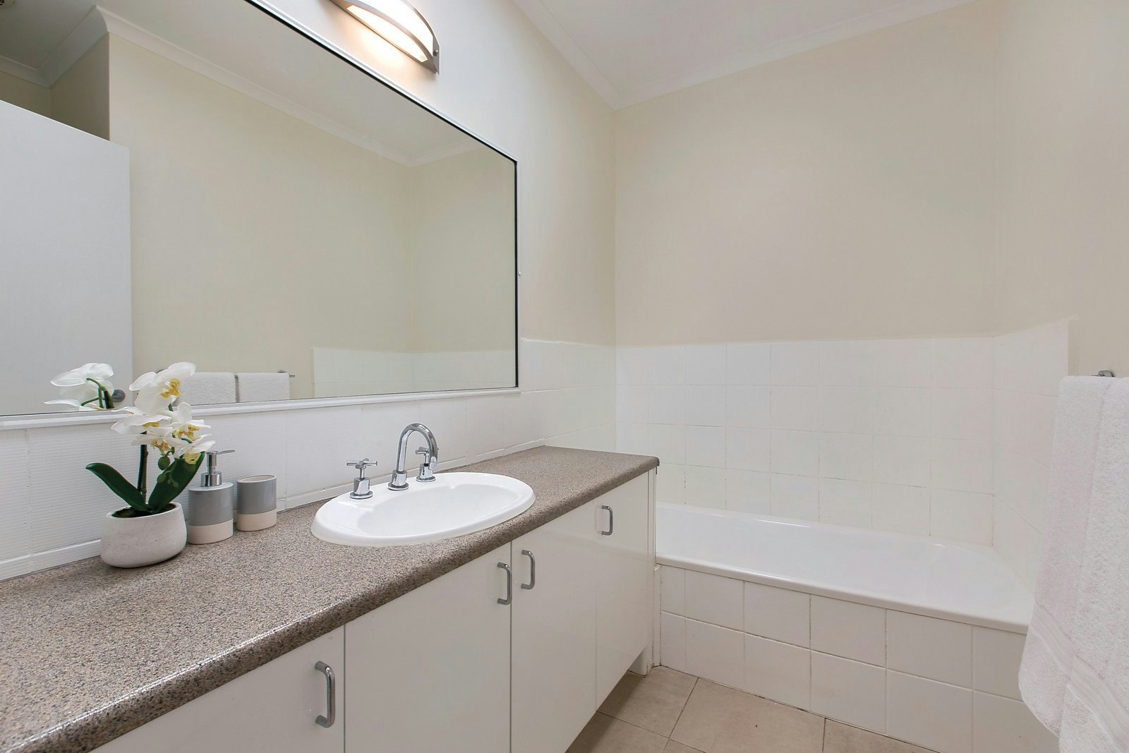 1/82-84 Cobden Street, Kew, VIC