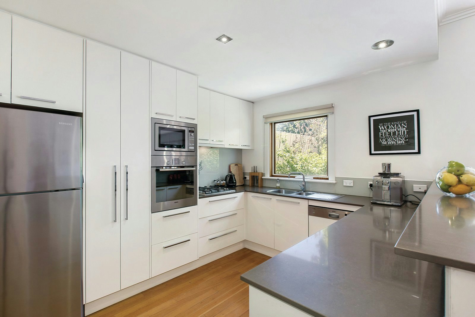 1/292 Tooronga Road, Glen Iris, VIC