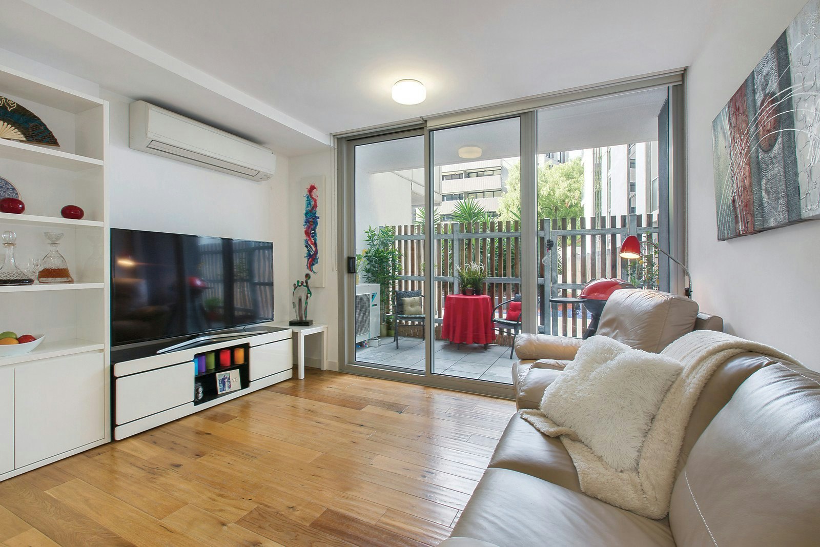 G04/101 Bay Street, Port Melbourne, VIC