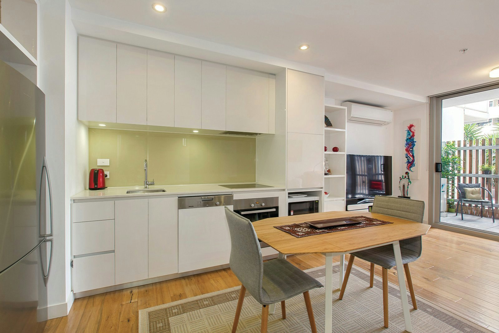 G04/101 Bay Street, Port Melbourne, VIC