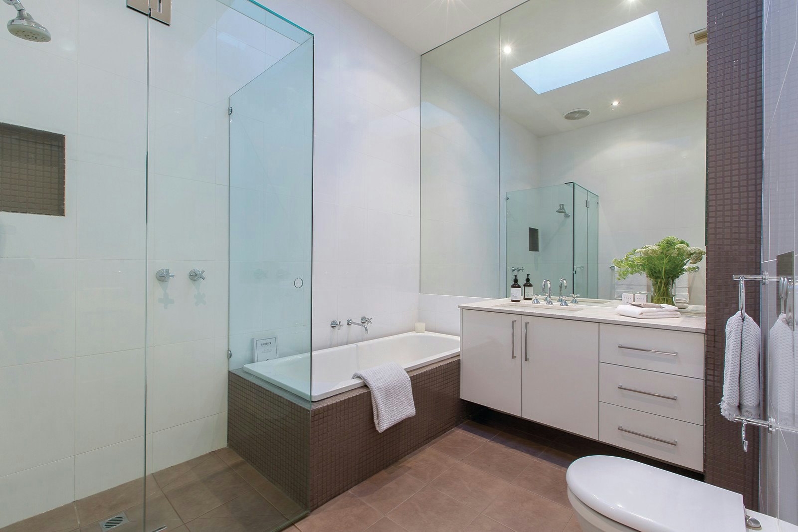 11 New Street, Armadale, VIC