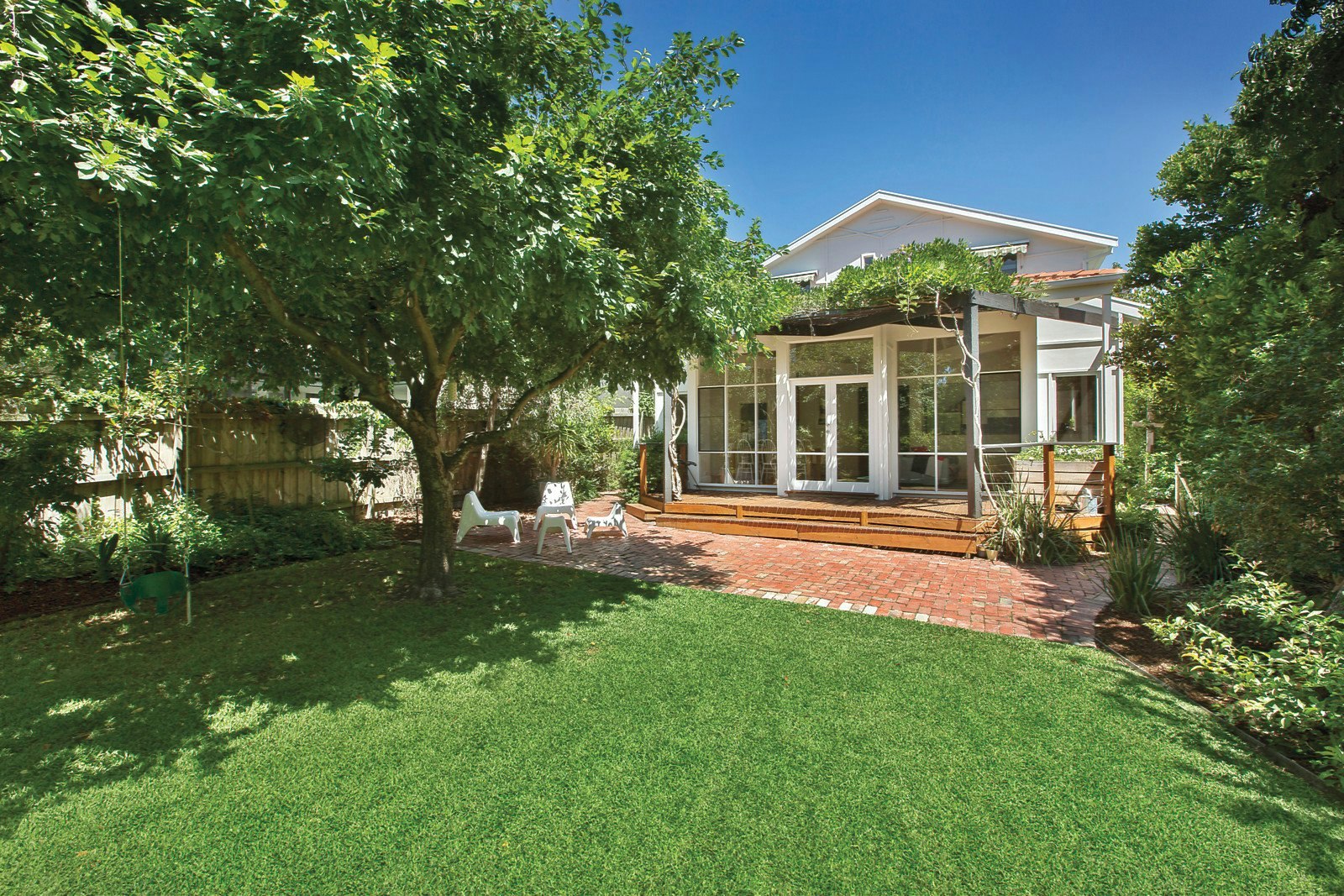 63 Lingwell Road, Hawthorn East, VIC