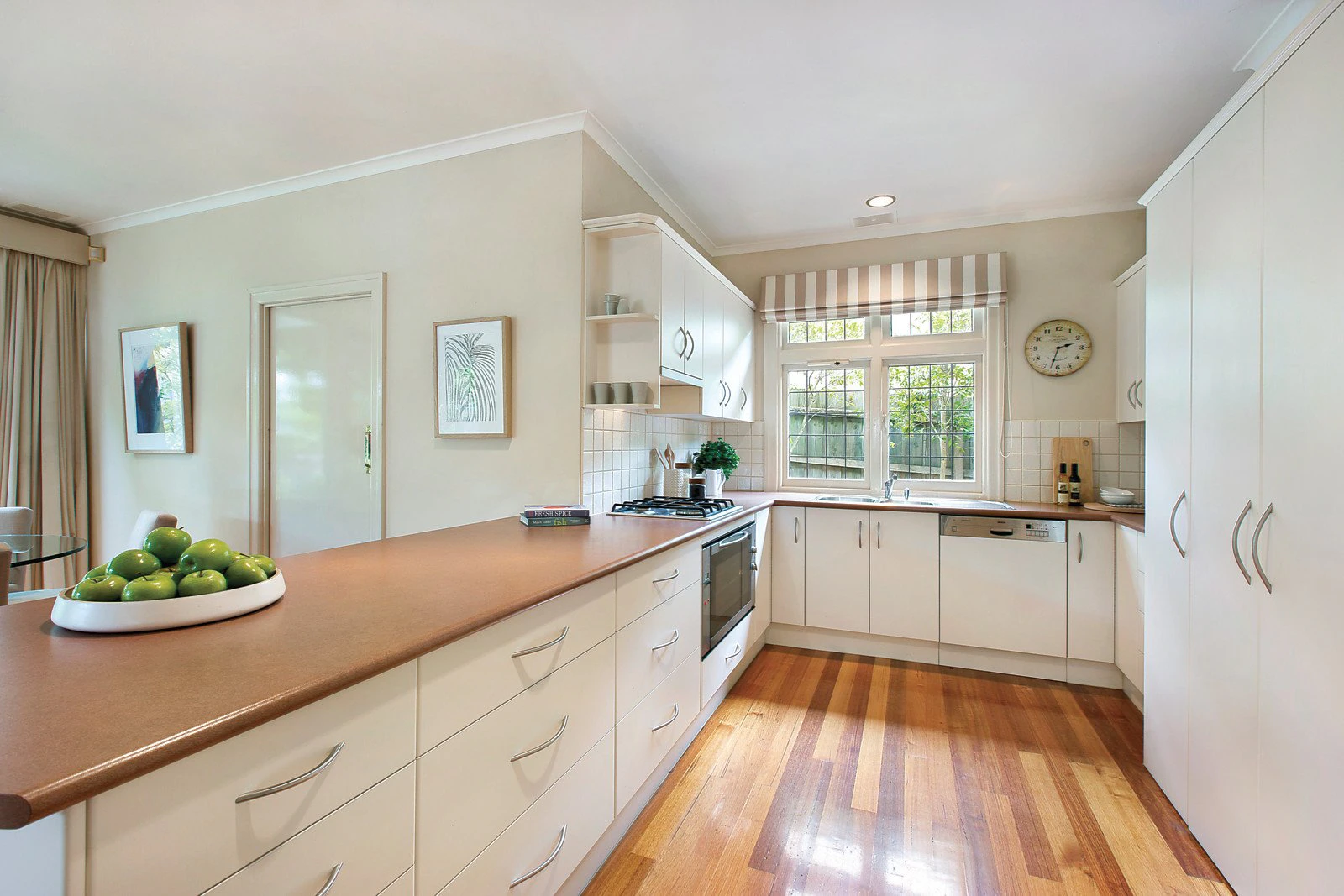 43 Florence Road, Surrey Hills, VIC