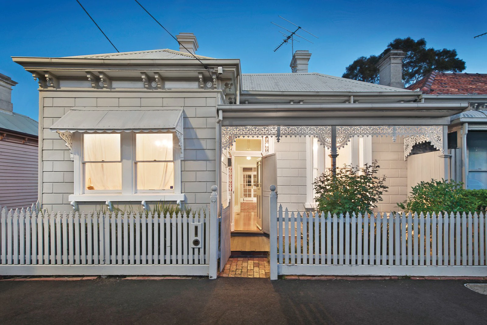 23 Boyd Street, Albert Park, VIC