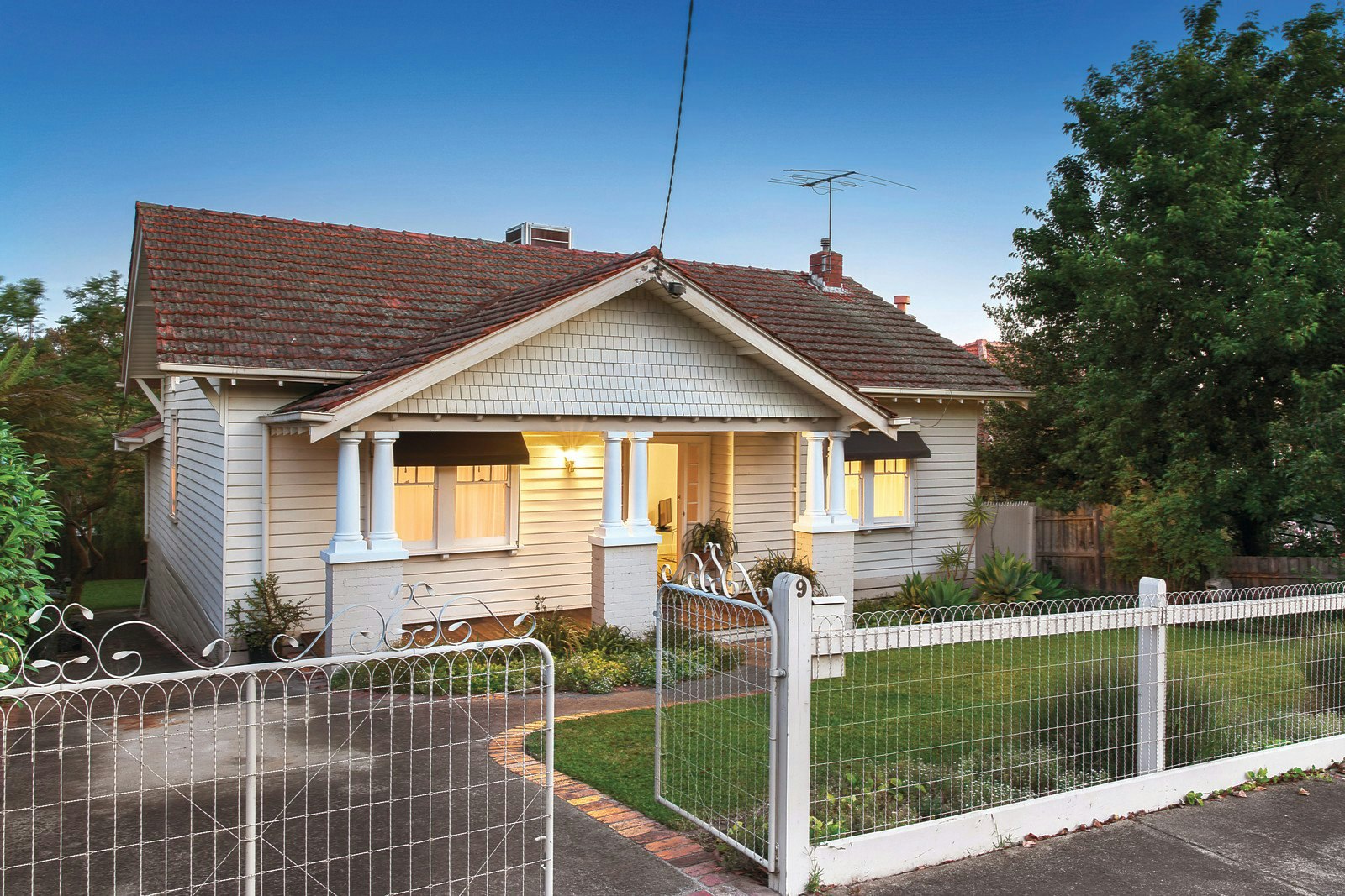 9 Moorhead Street, Camberwell, VIC